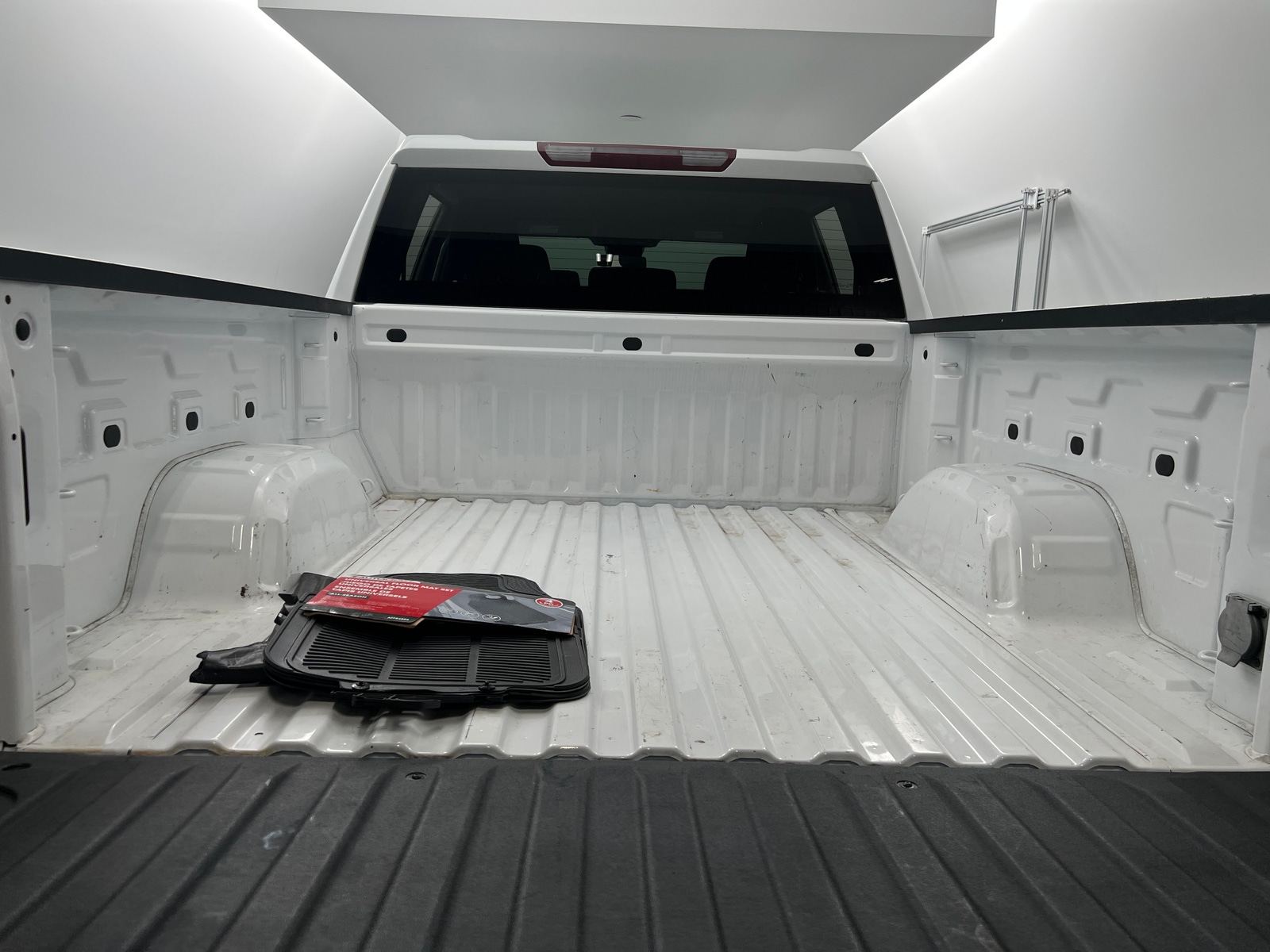 Thumbnail: 2022 Chevrolet Silverado 1500 - 7