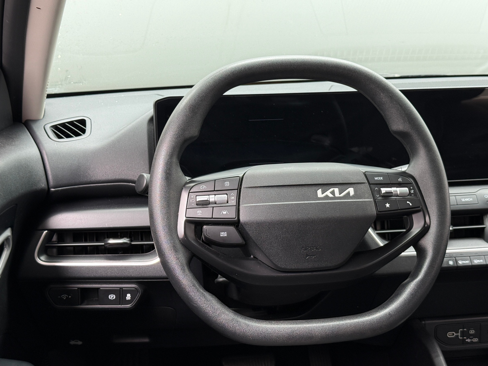 Thumbnail: 2025 Kia K4 - 5
