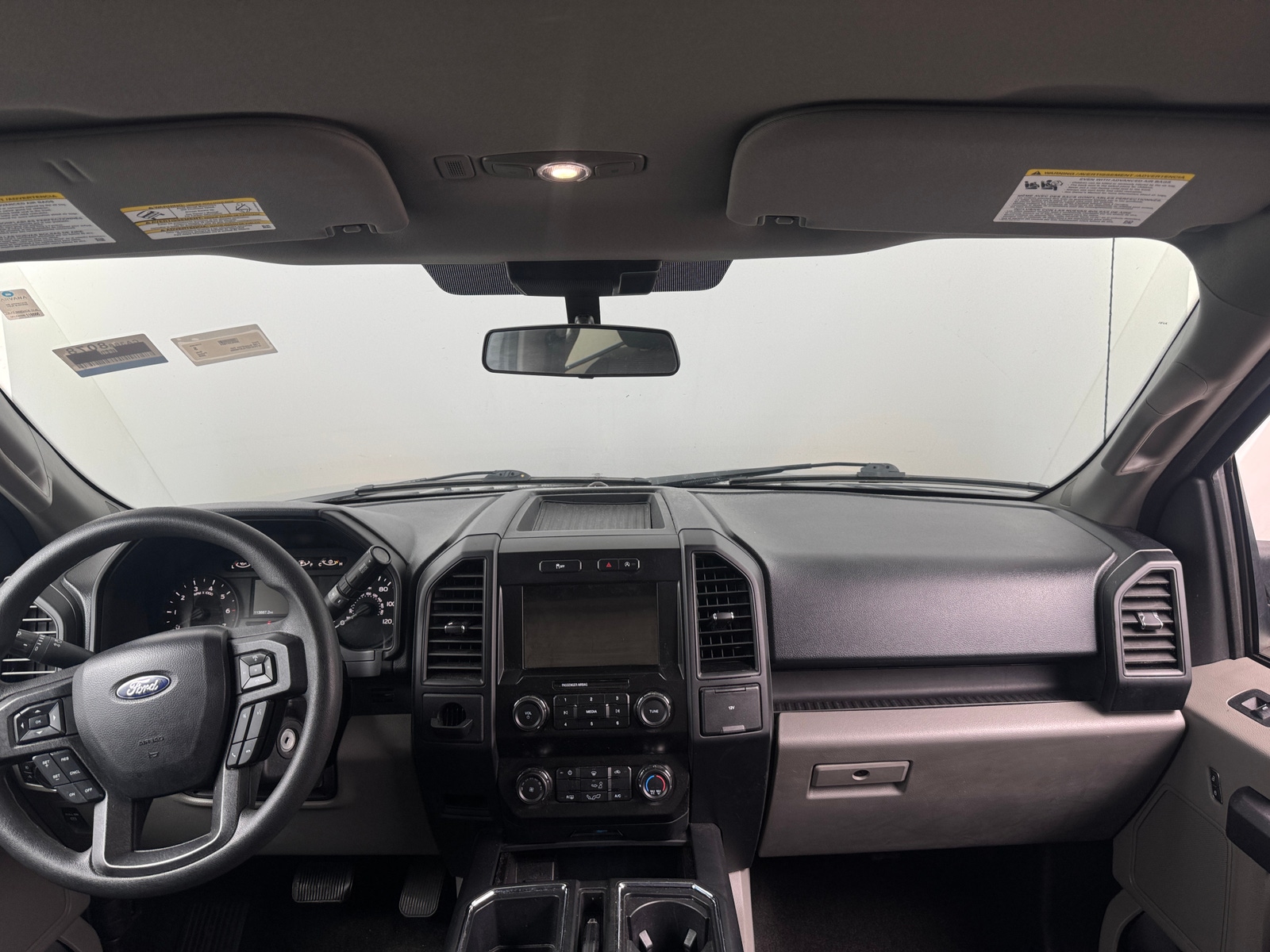 Thumbnail: 2020 Ford Econoline - 3