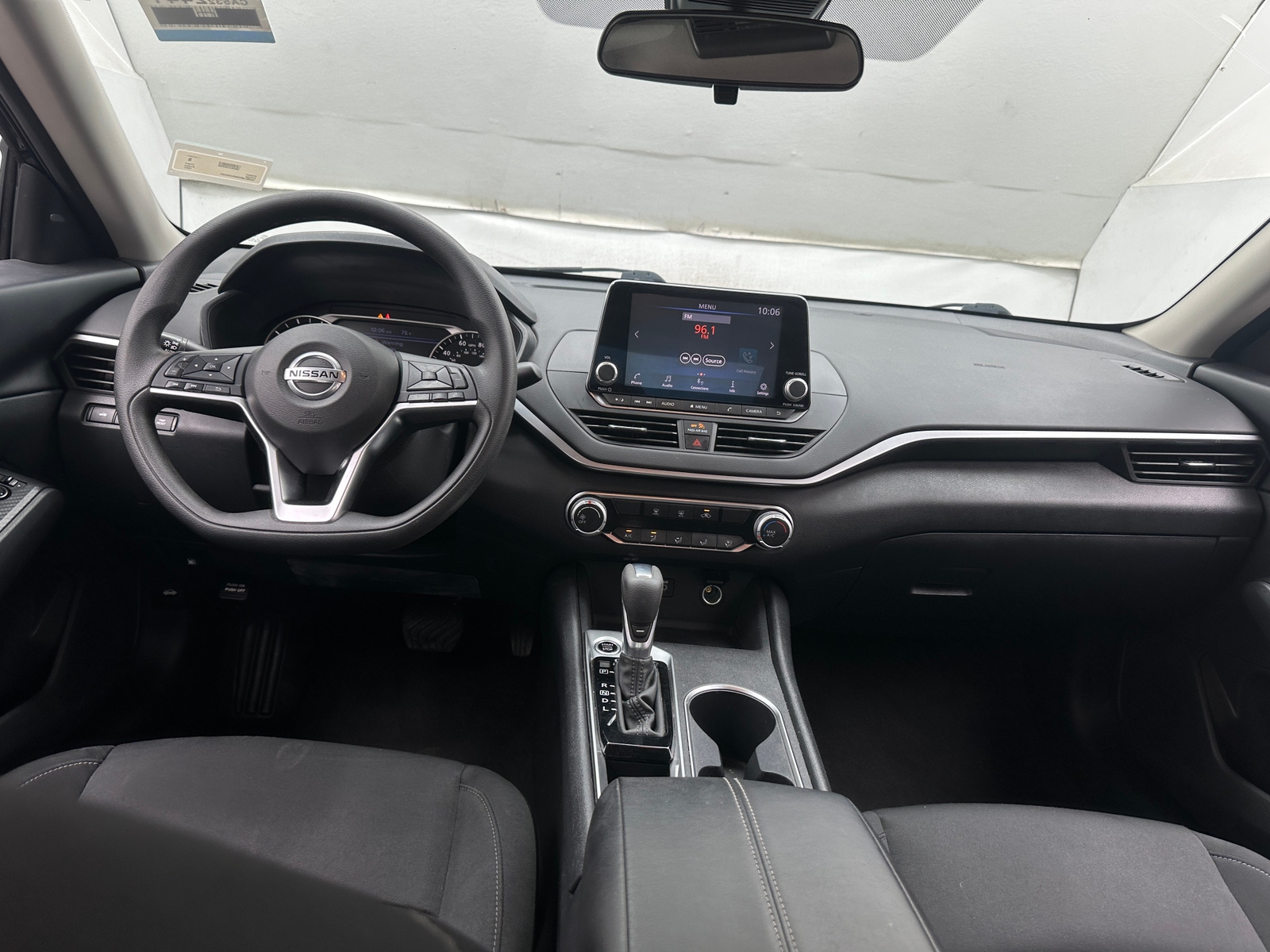 Thumbnail: 2022 Nissan Altima - 3