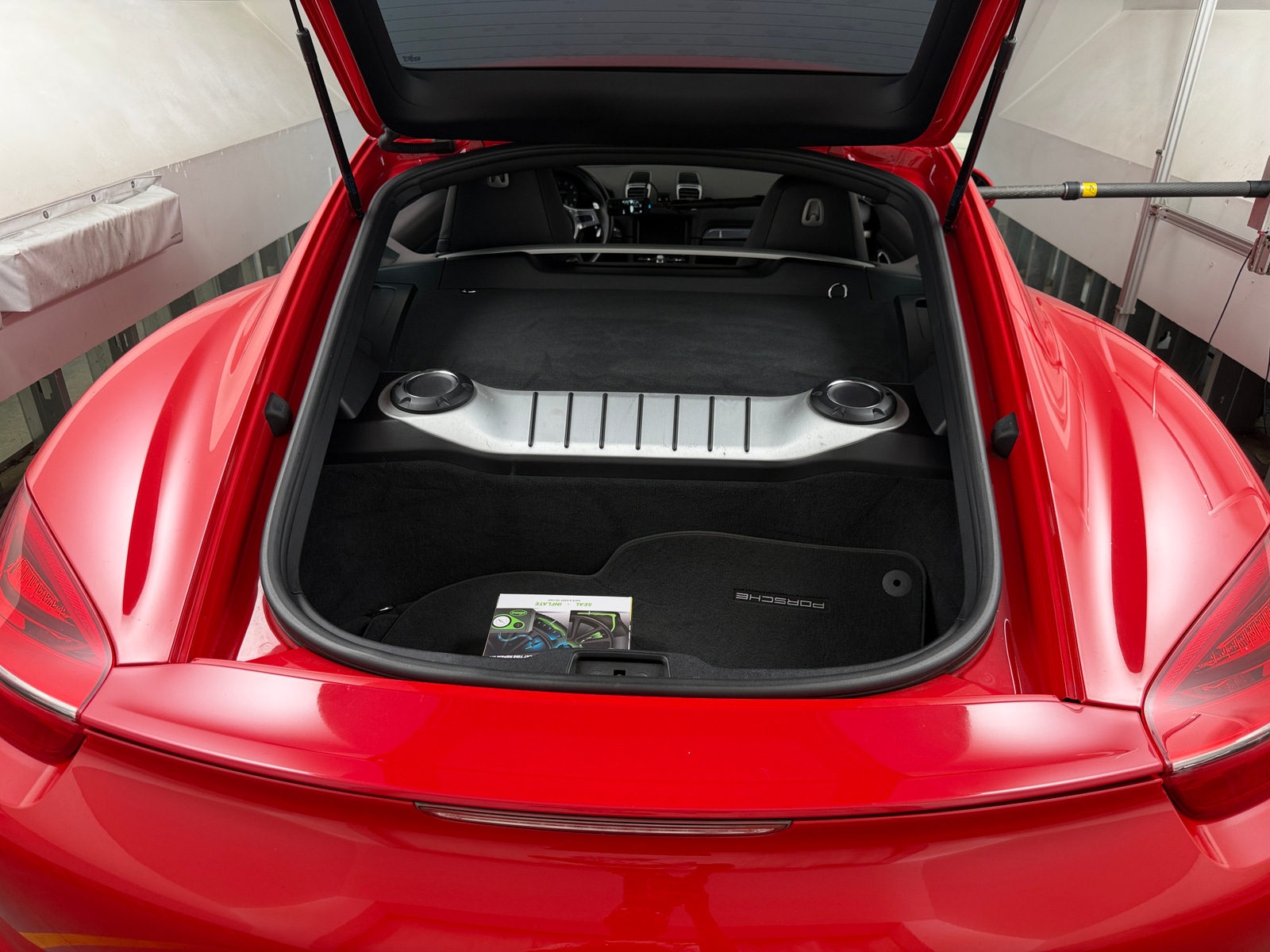 Thumbnail: 2015 Porsche Cayman - 4