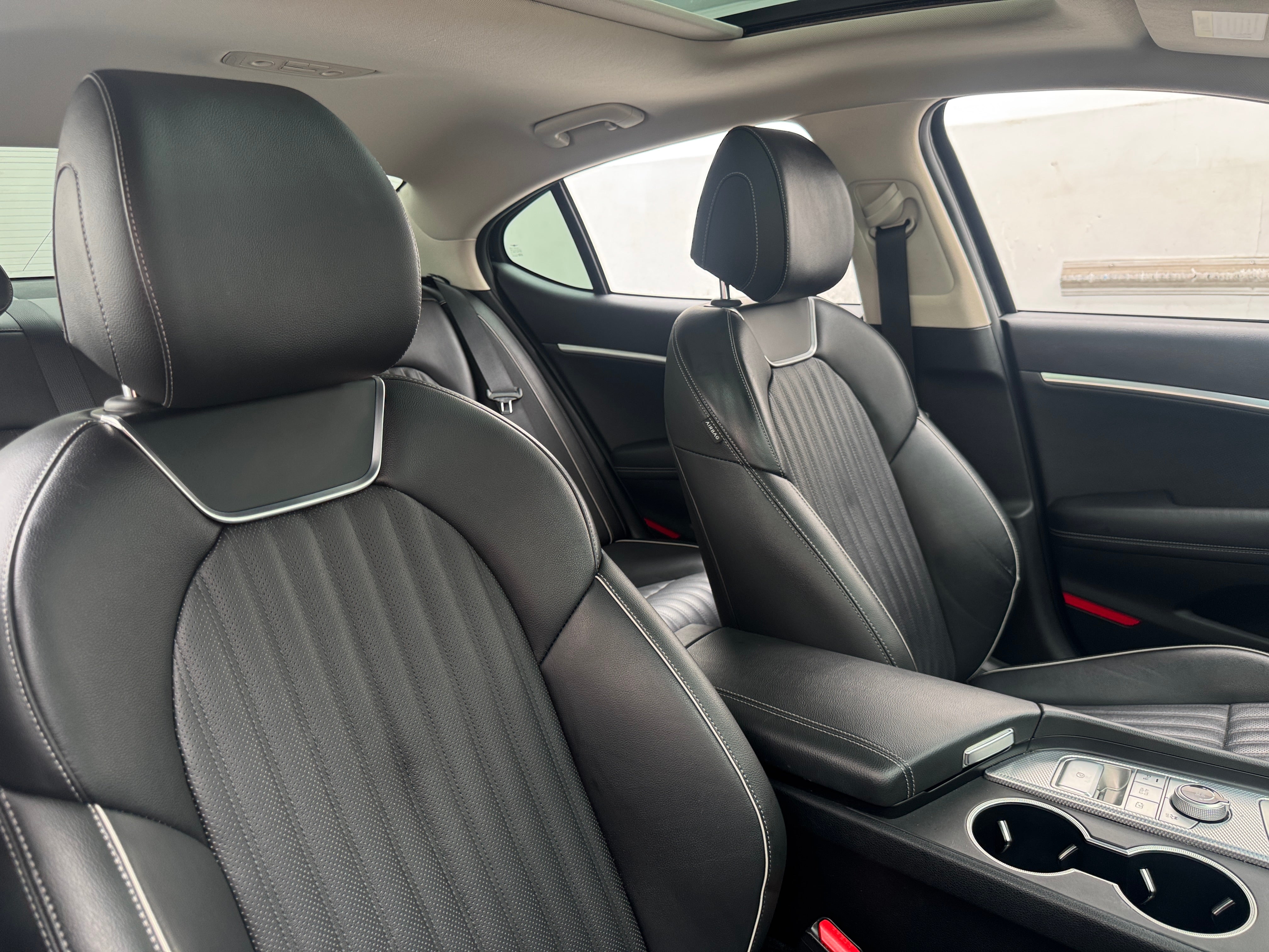 2022 GENESIS G70