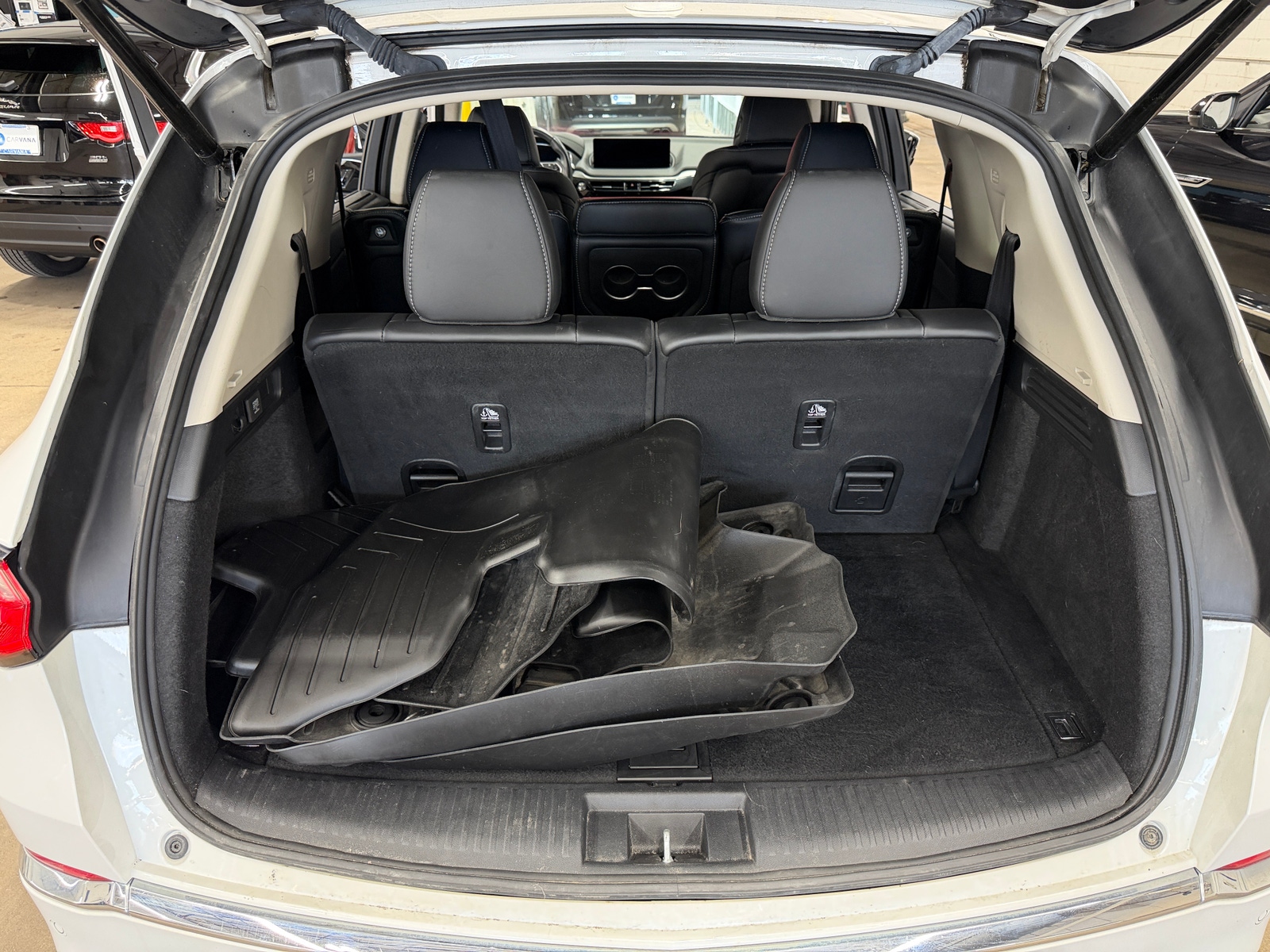 Thumbnail: 2024 Acura MDX - 6