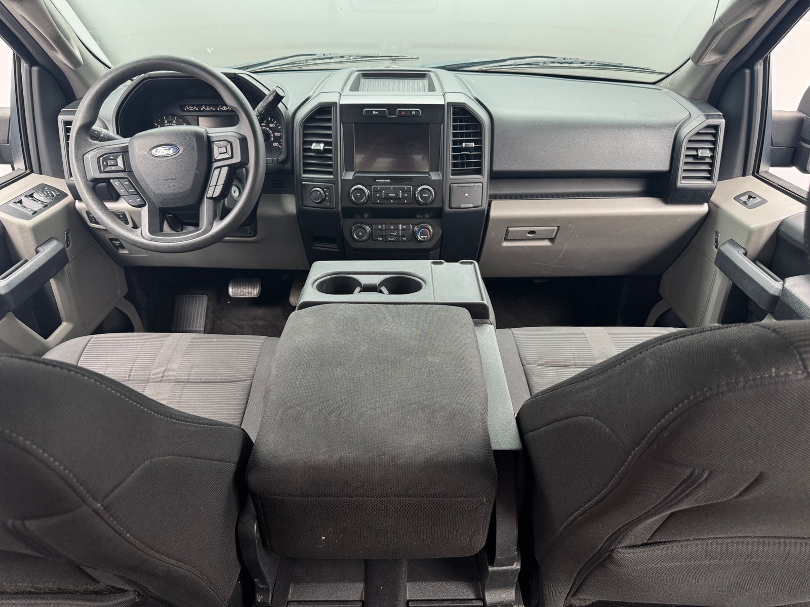 Thumbnail: 2020 Ford Econoline - 3