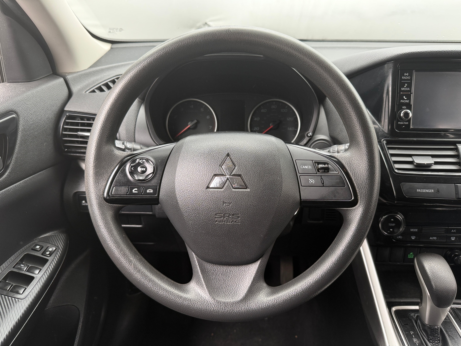Thumbnail: 2022 Mitsubishi Eclipse Cross - 5
