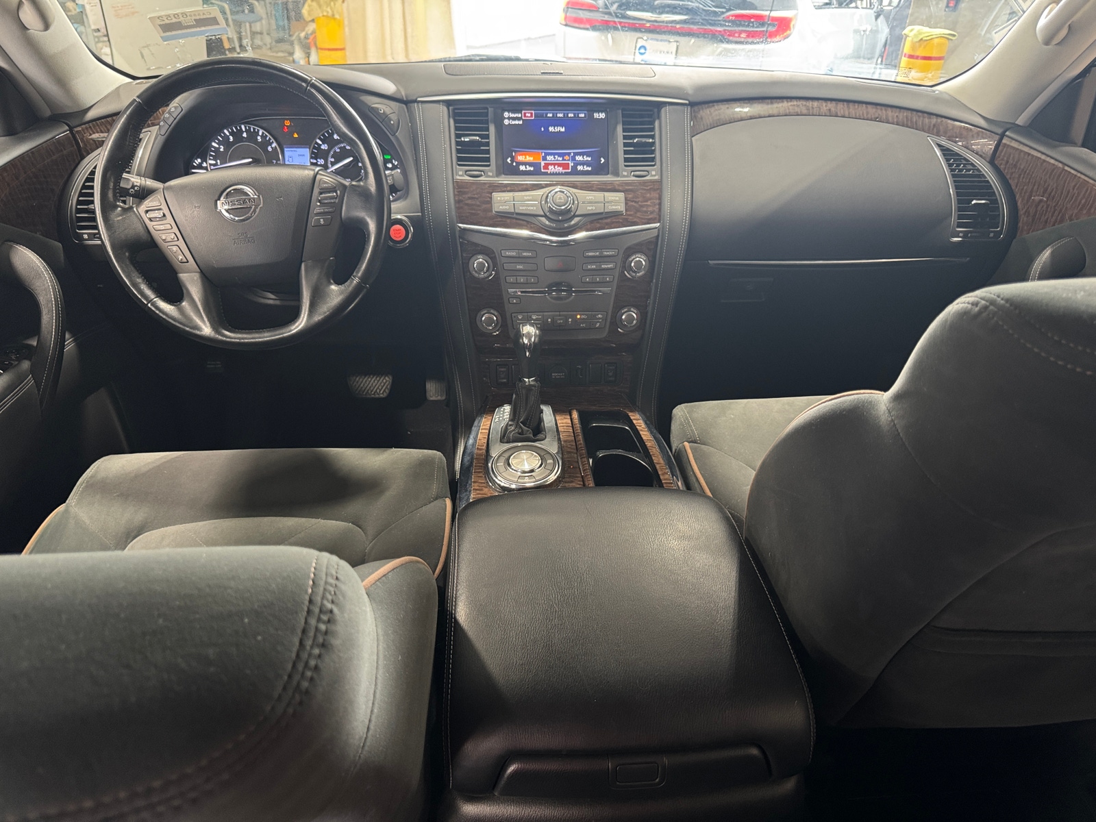 Thumbnail: 2019 Nissan Armada - 3