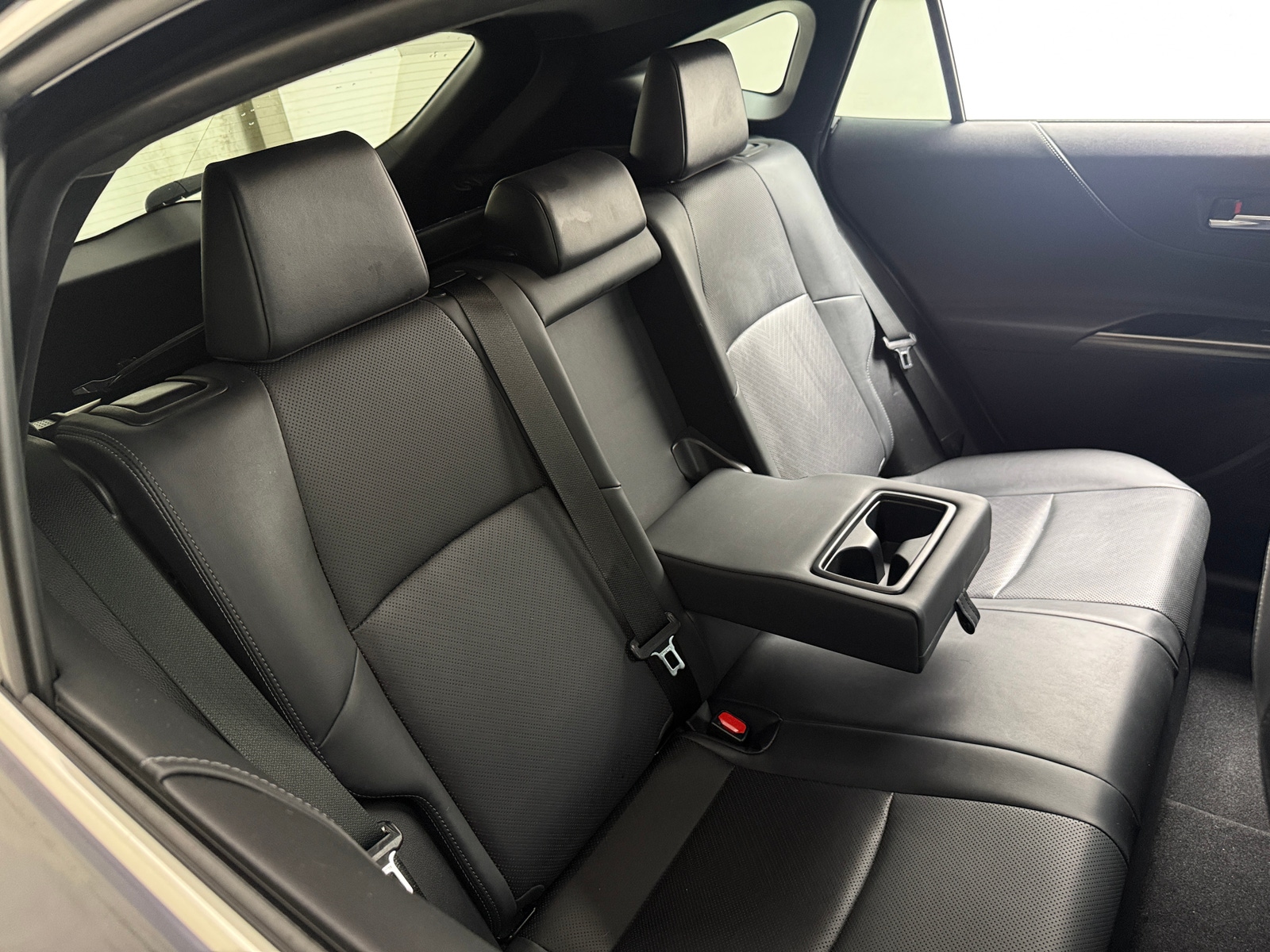 Thumbnail: 2021 Toyota Venza - 5