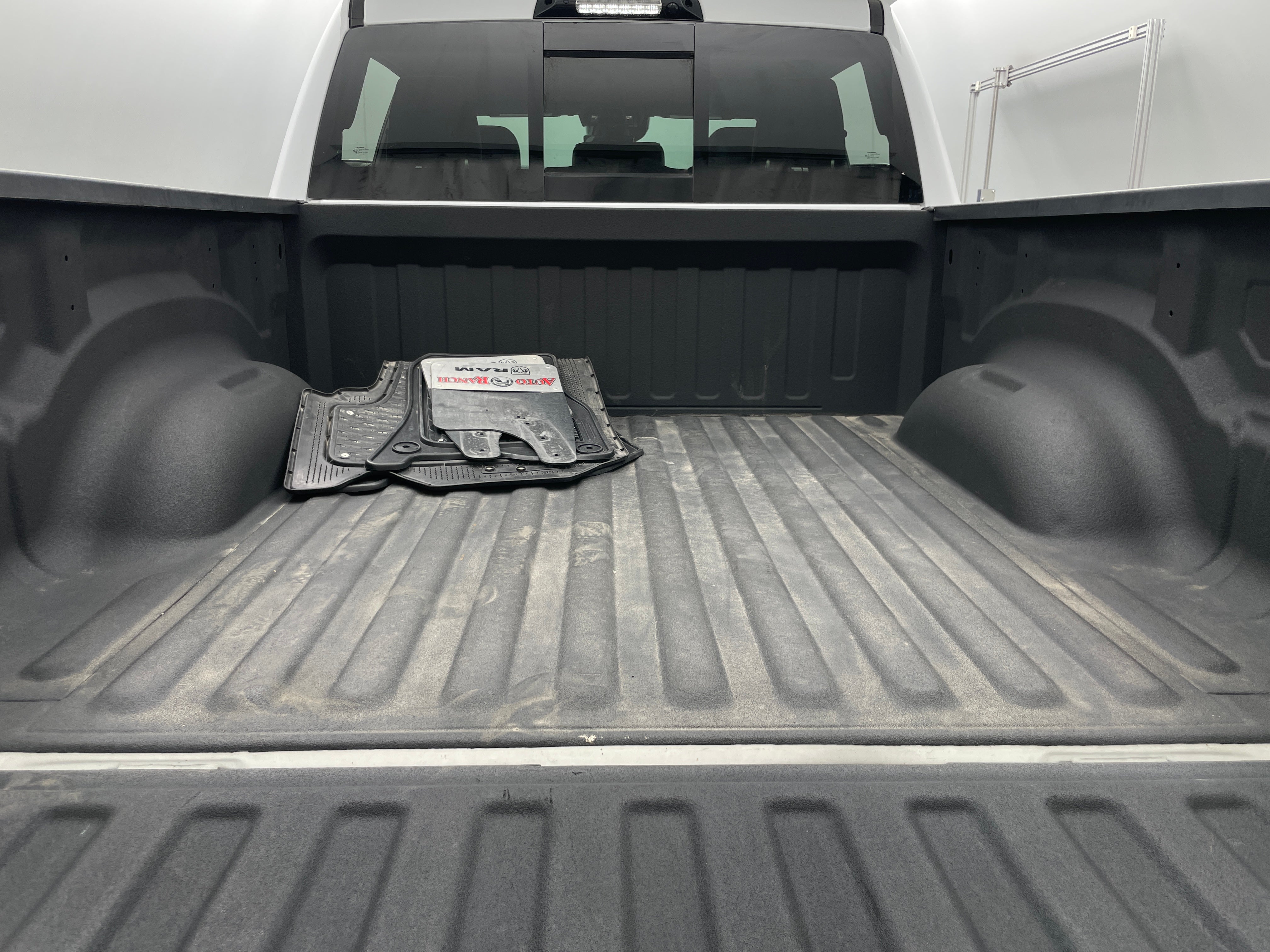 2022 RAM Ram 1500 Pickup Limited - Photo 9