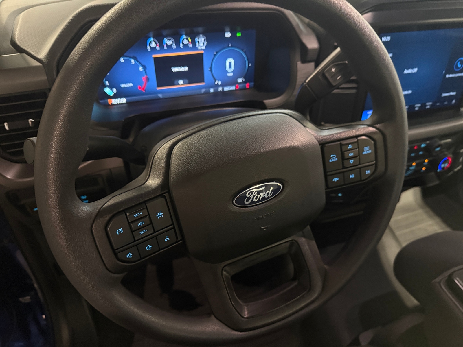 Thumbnail: 2025 Ford Econoline - 5