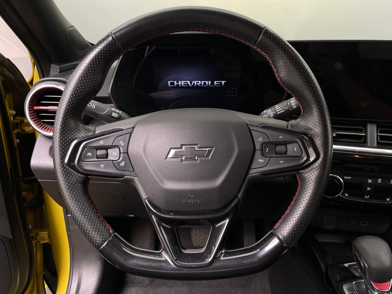 Thumbnail: 2024 Chevrolet Trax - 4