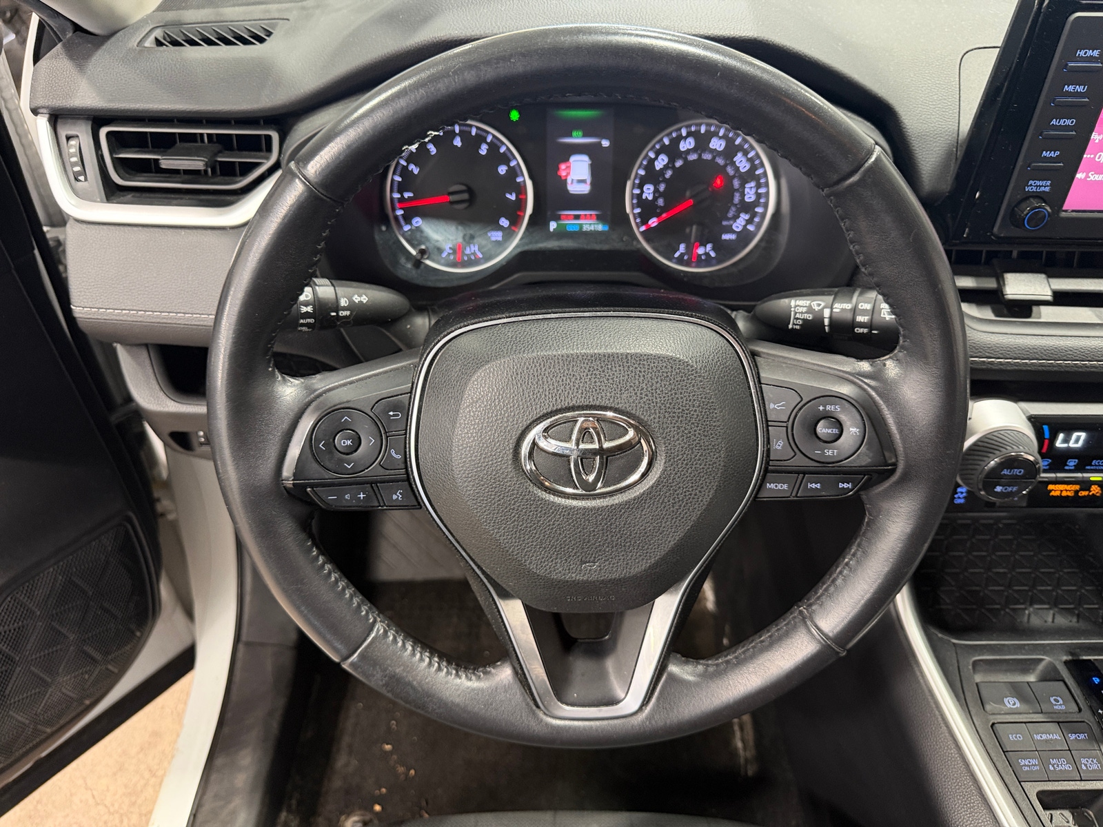 Thumbnail: 2019 Toyota RAV4 - 5