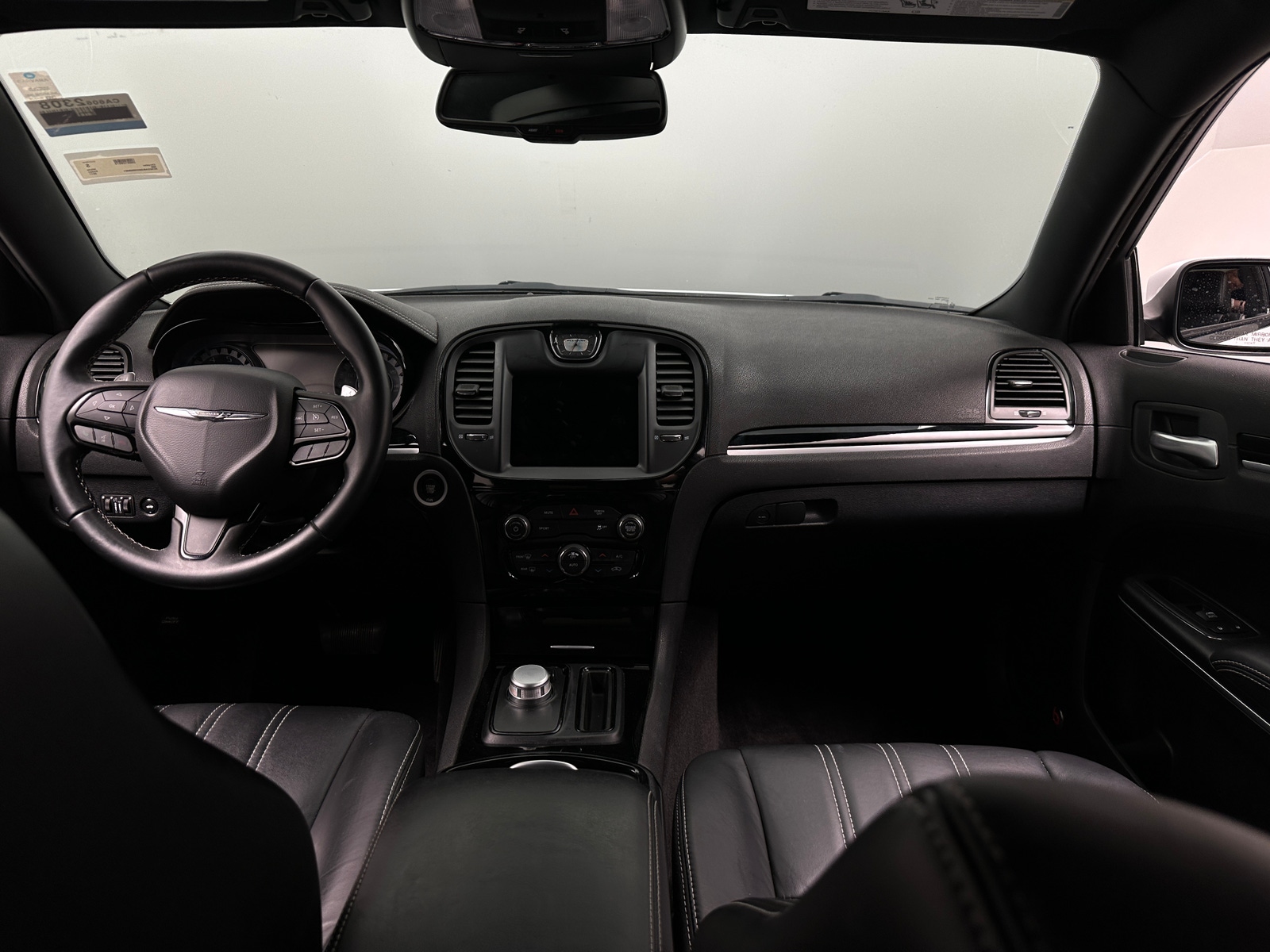 Thumbnail: 2017 Chrysler 300 - 2