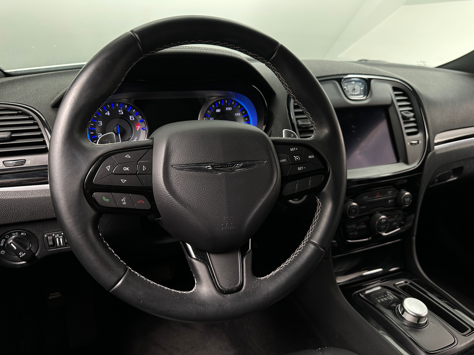 Thumbnail: 2017 Chrysler 300 - 4
