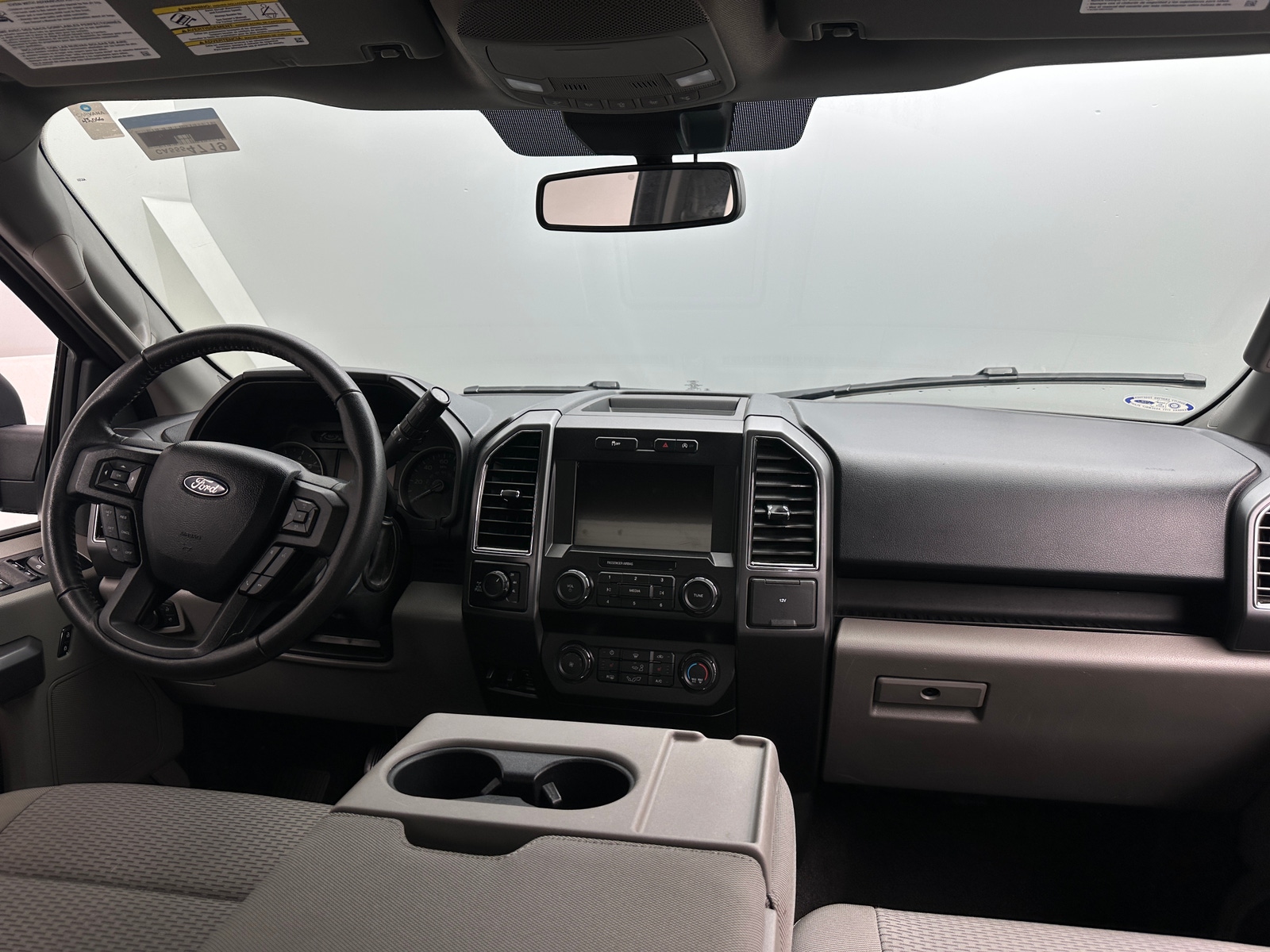 Thumbnail: 2020 Ford Econoline - 3