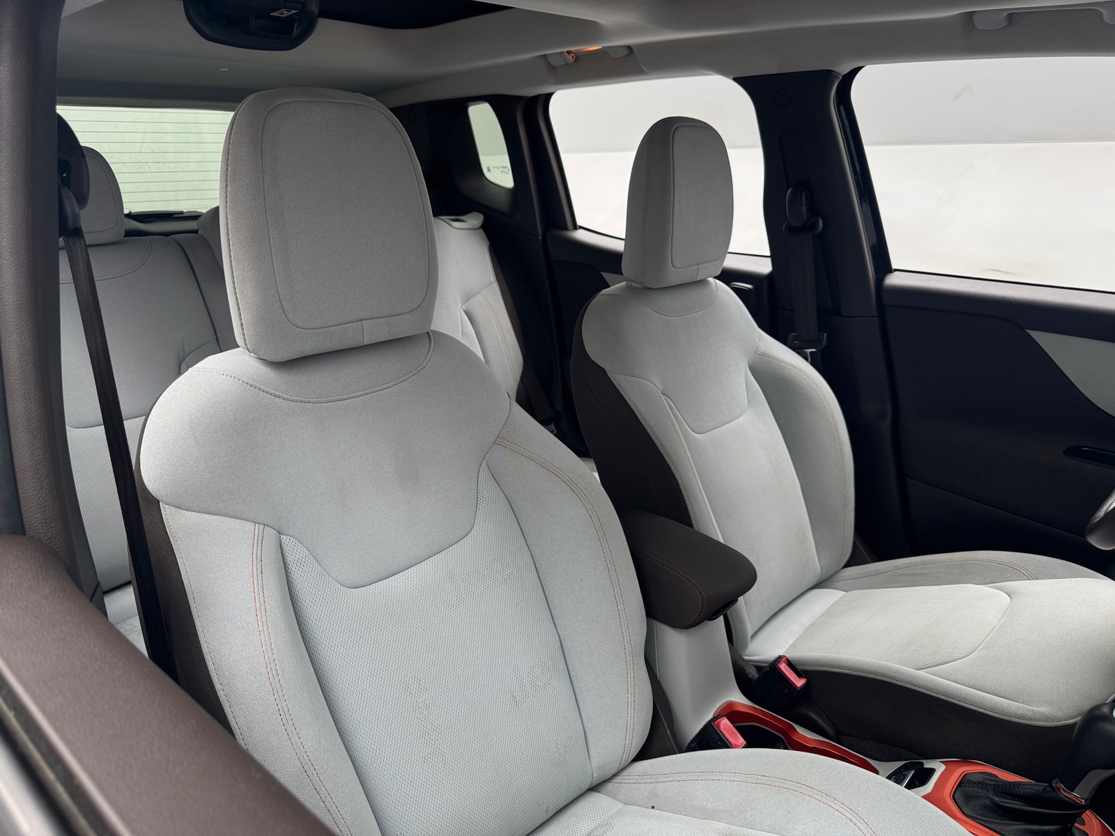 Thumbnail: 2015 Jeep Renegade - 2