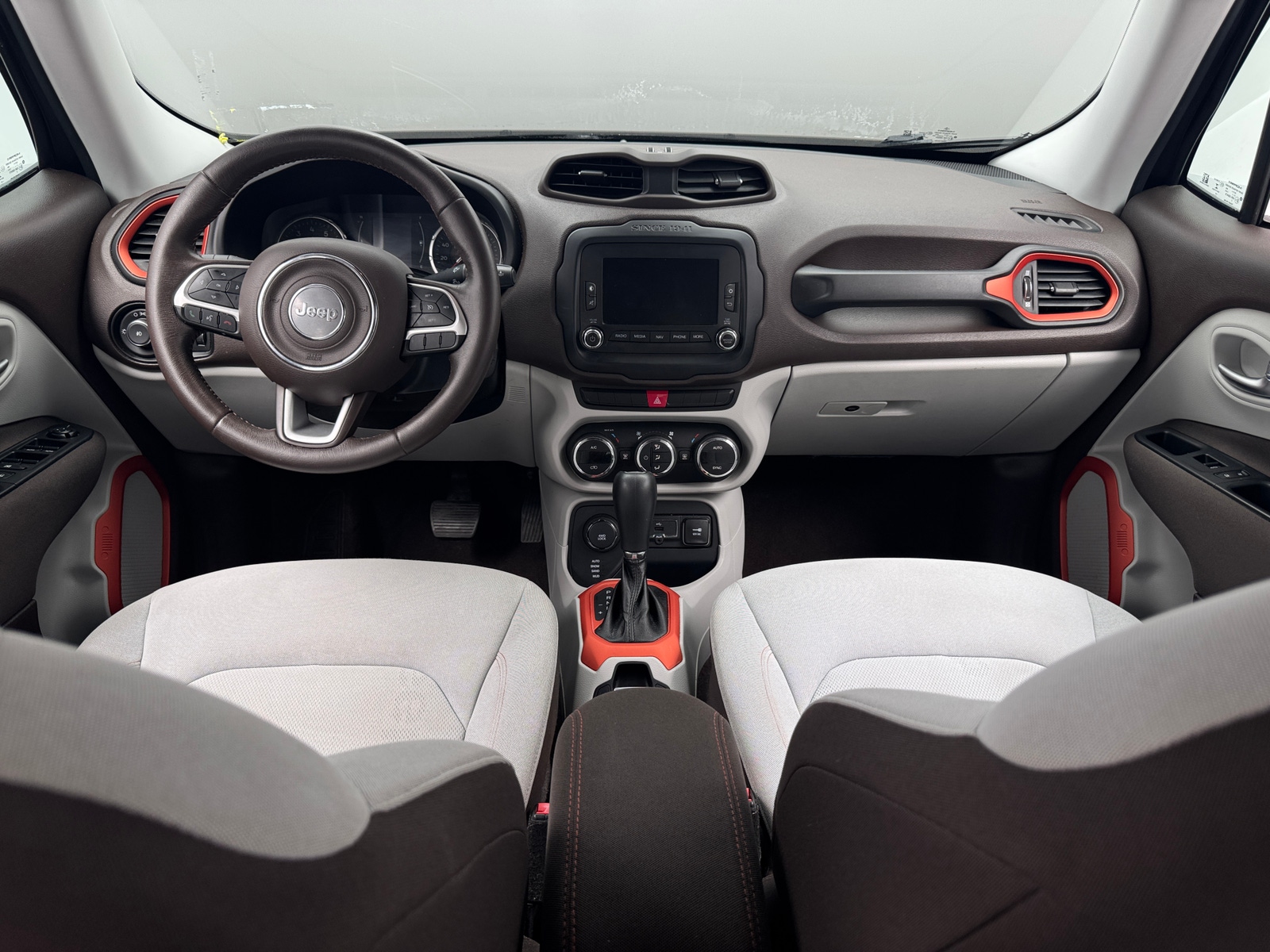 Thumbnail: 2015 Jeep Renegade - 3