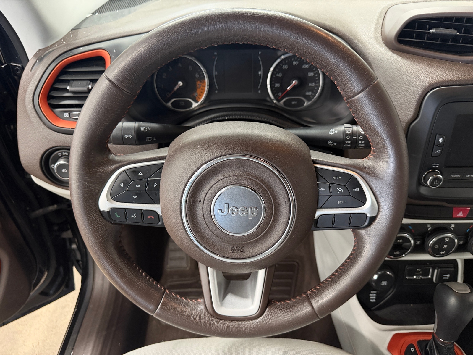 Thumbnail: 2015 Jeep Renegade - 5