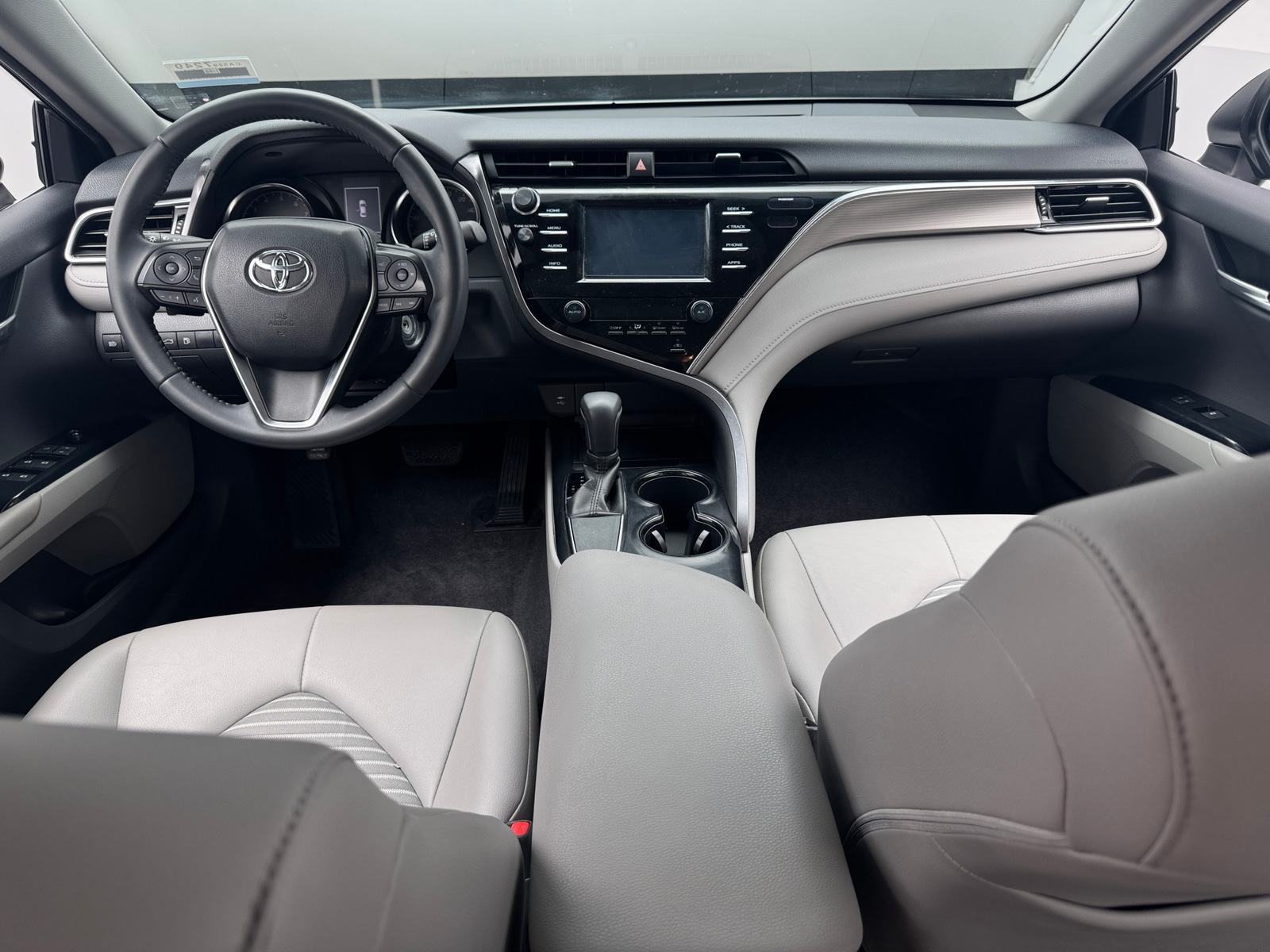 Thumbnail: 2018 Toyota Camry - 3