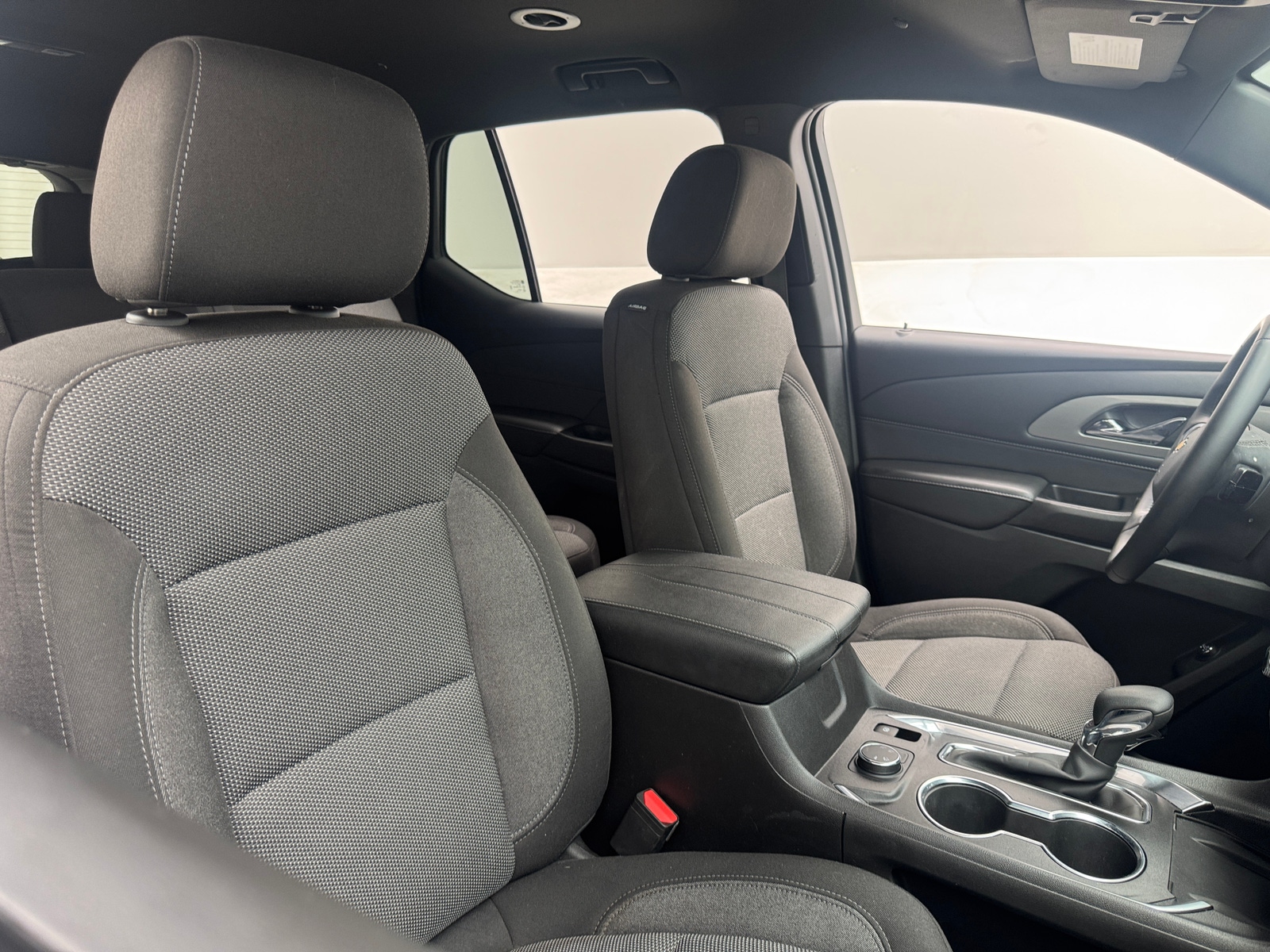 Thumbnail: 2023 Chevrolet Traverse - 2