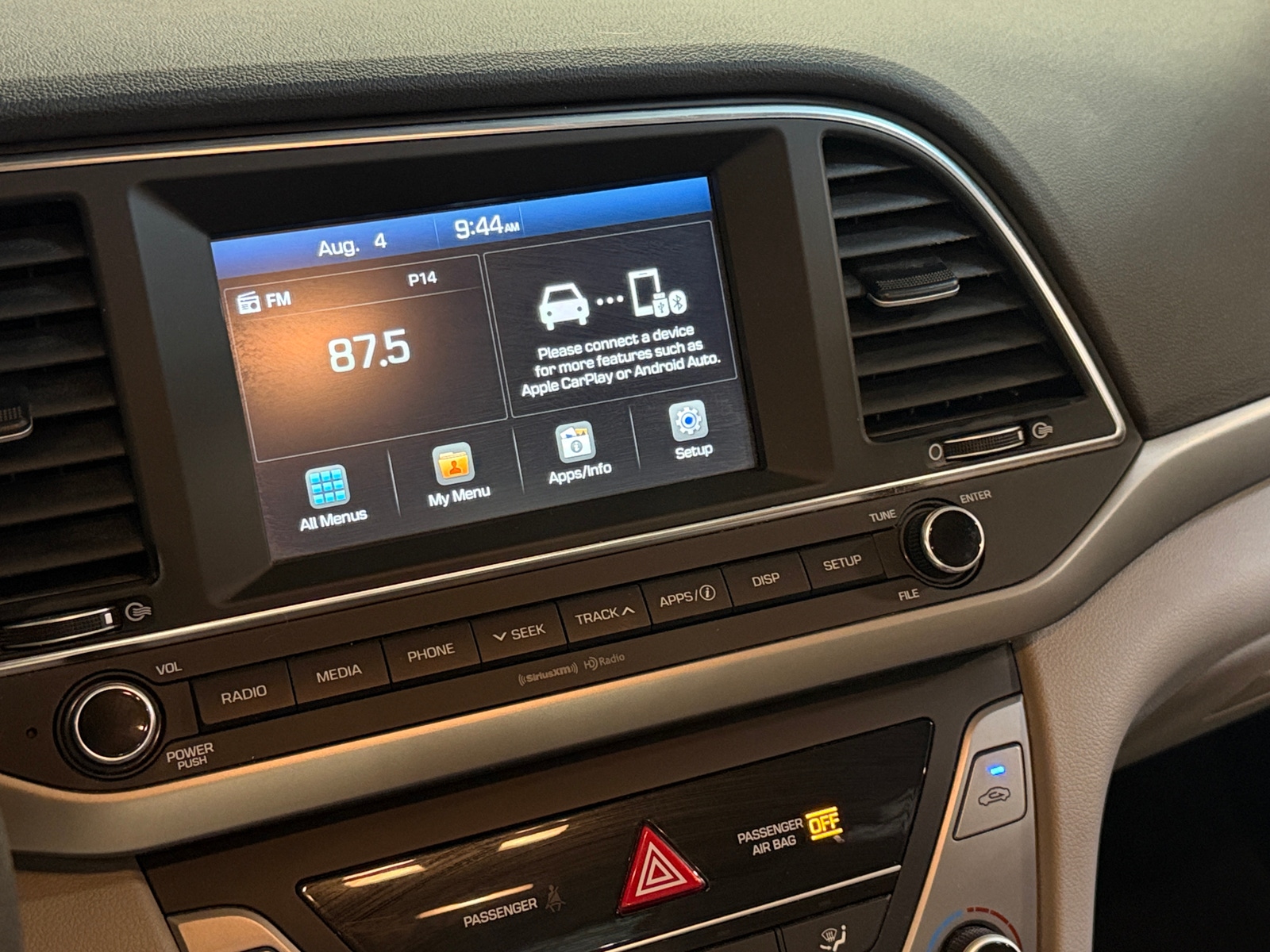 Thumbnail: 2018 Hyundai Elantra - 4