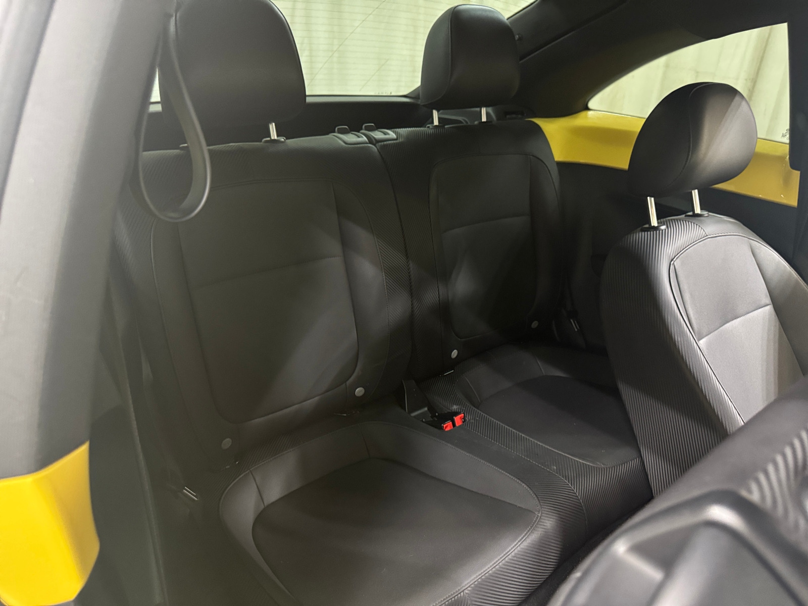 Thumbnail: 2013 Volkswagen Beetle - 3