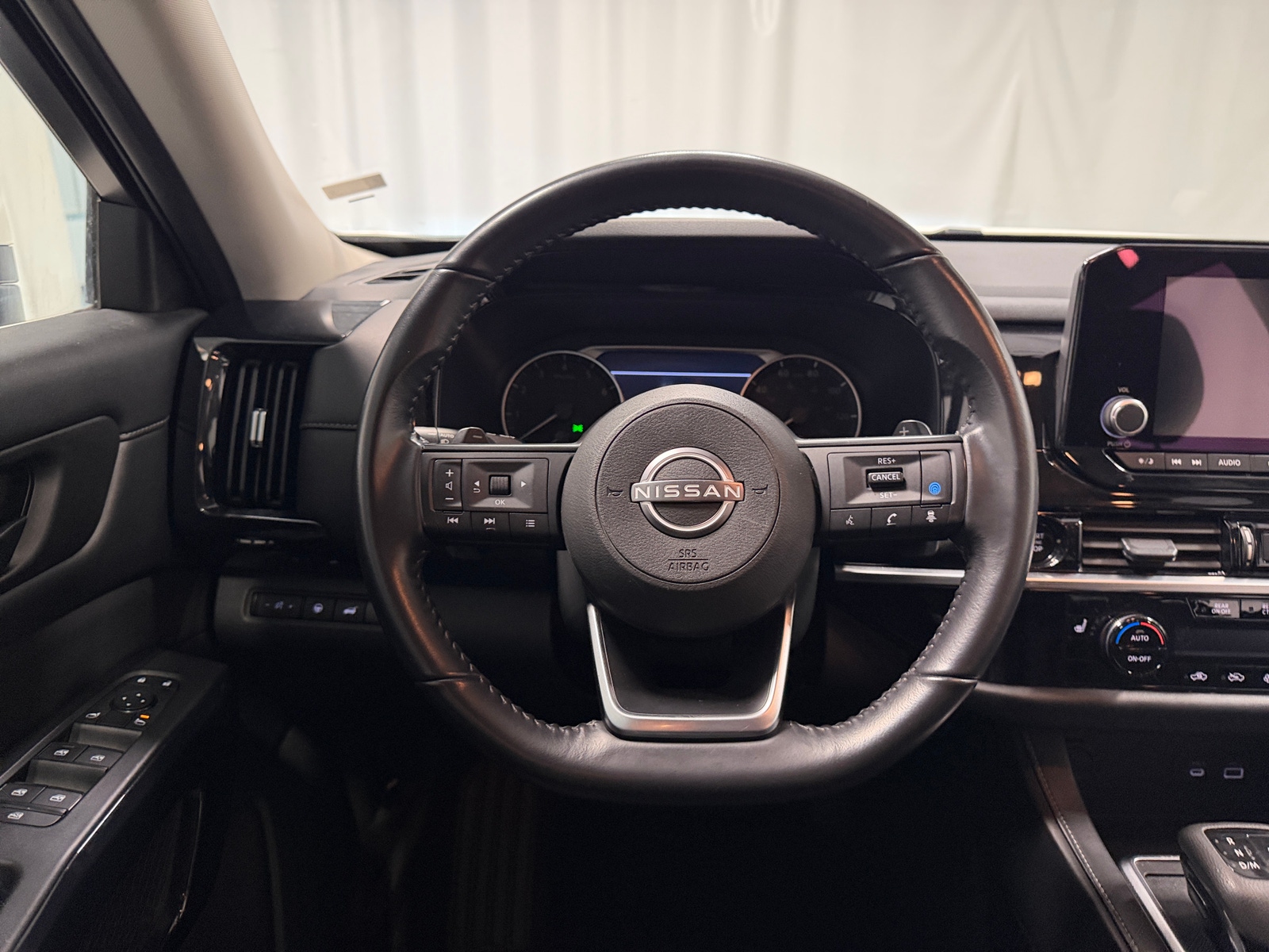 Thumbnail: 2025 Nissan Pathfinder - 5