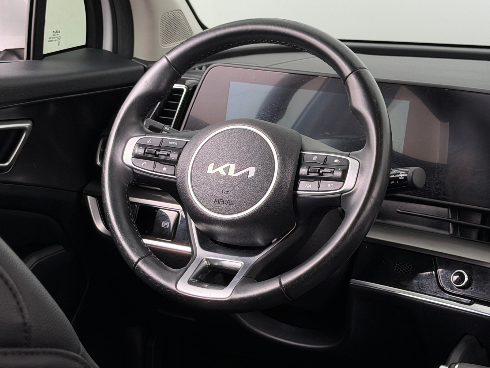 Thumbnail: 2025 Kia Sportage - 4