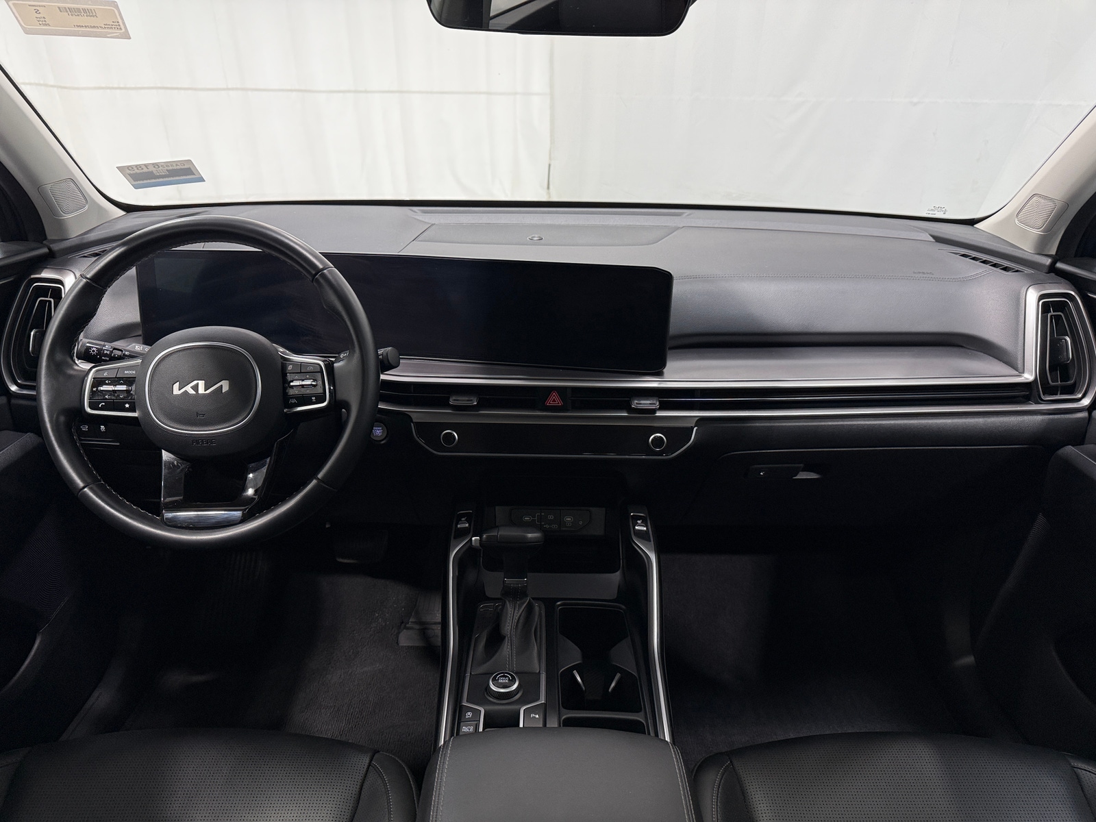 Thumbnail: 2024 Kia Sorento - 2