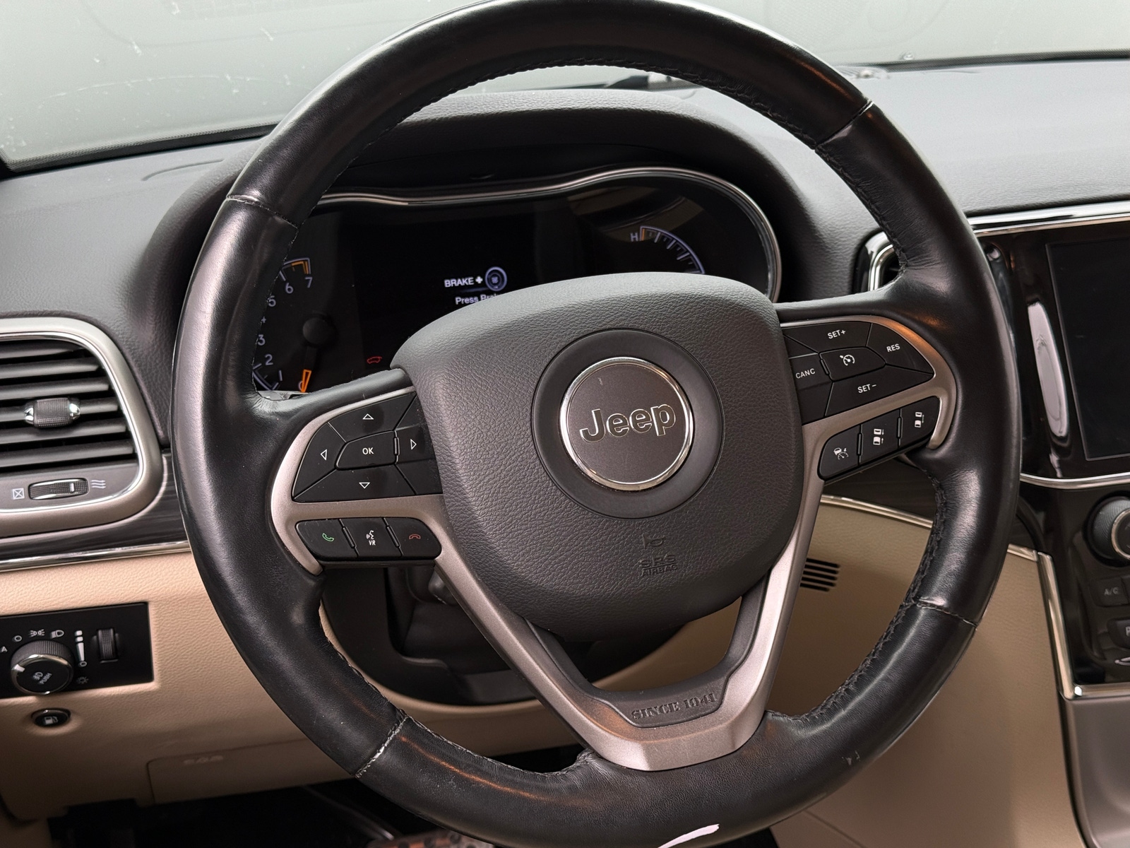 Thumbnail: 2021 Jeep Grand Cherokee - 4