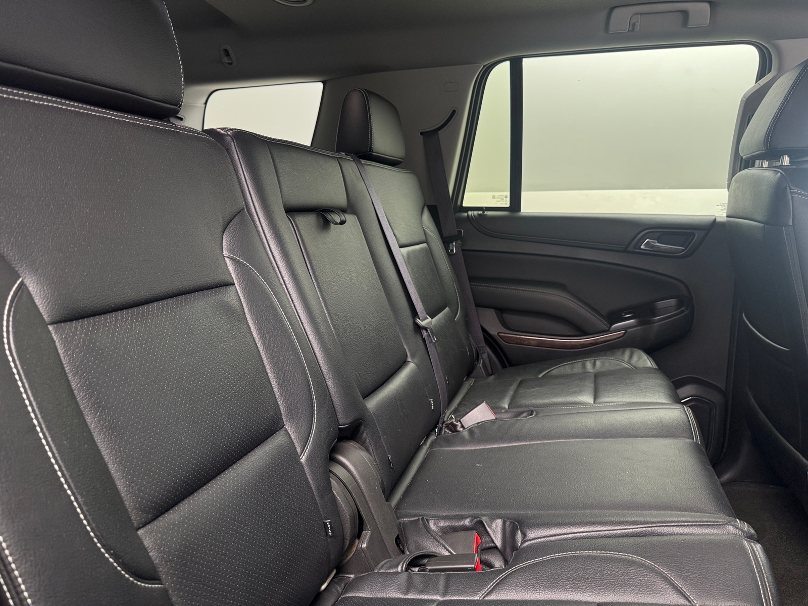 Thumbnail: 2017 Chevrolet Tahoe - 6
