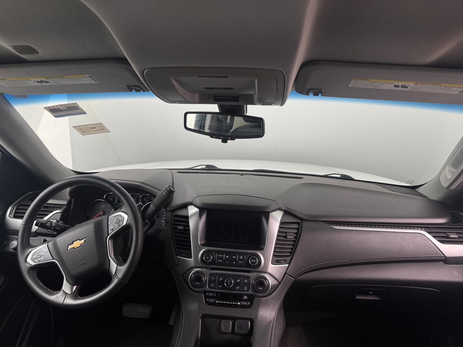 Thumbnail: 2017 Chevrolet Tahoe - 3