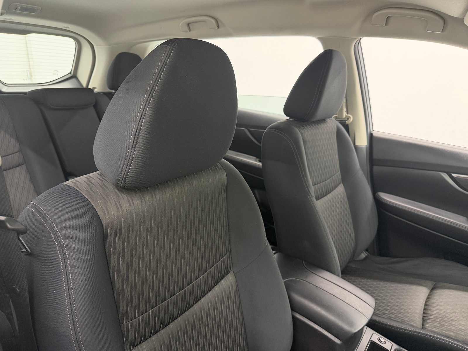 Thumbnail: 2018 Nissan Rogue - 2