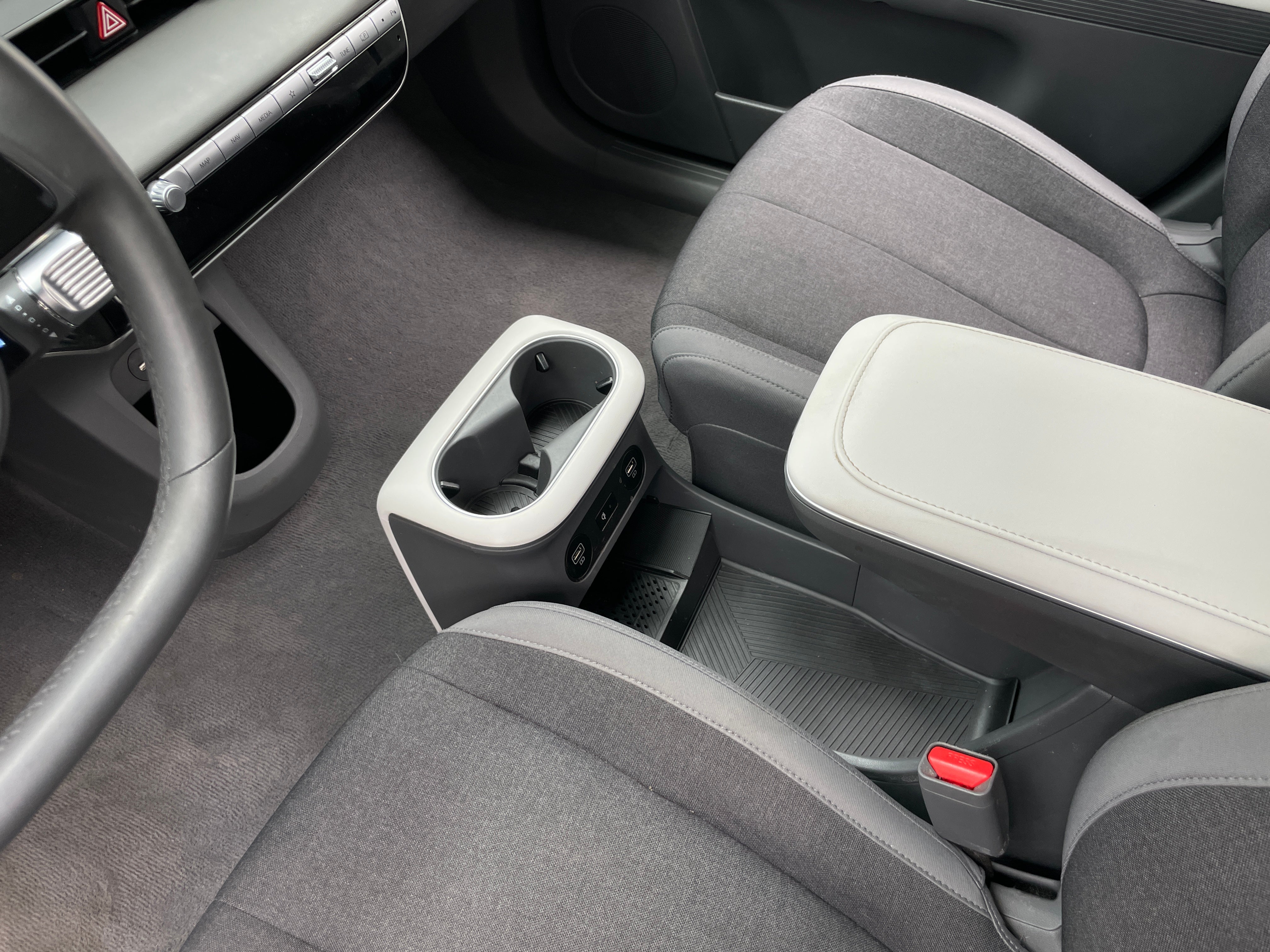 Used 2024 Hyundai IONIQ 5 SEL with VIN KM8KNDDF9RU294290 for sale in Auburn, WA