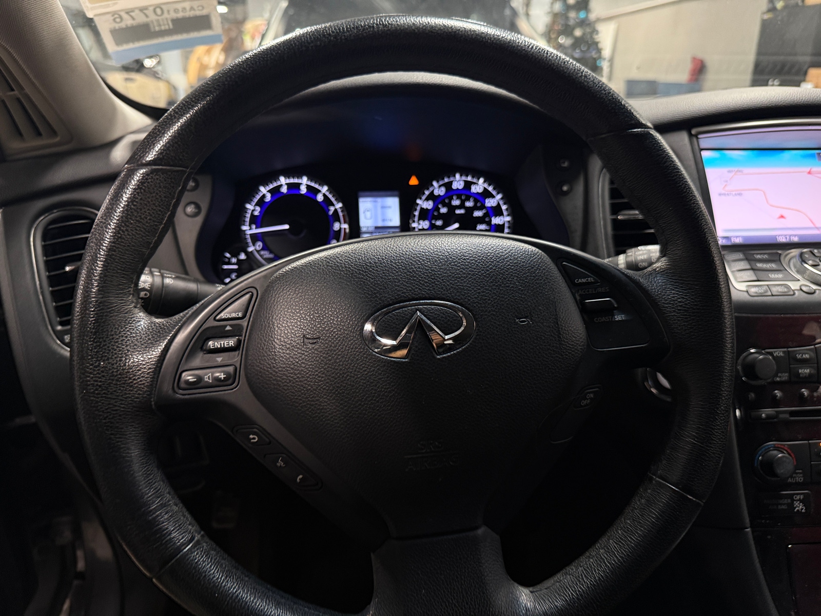 Thumbnail: 2017 INFINITI QX50 - 4