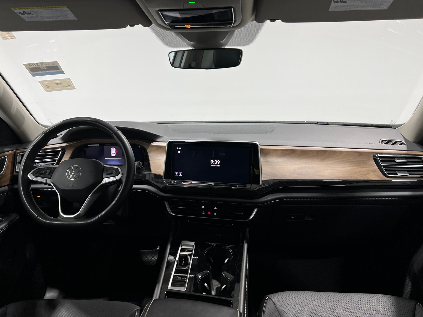 Thumbnail: 2025 Volkswagen Atlas - 2