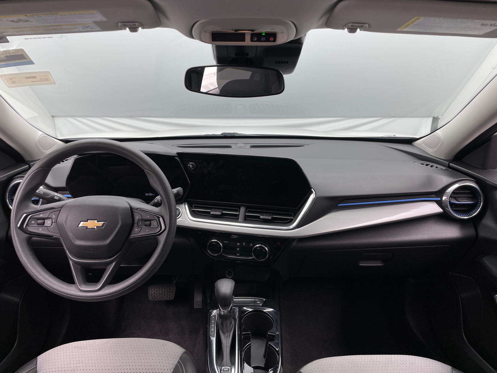 Thumbnail: 2025 Chevrolet Trax - 2
