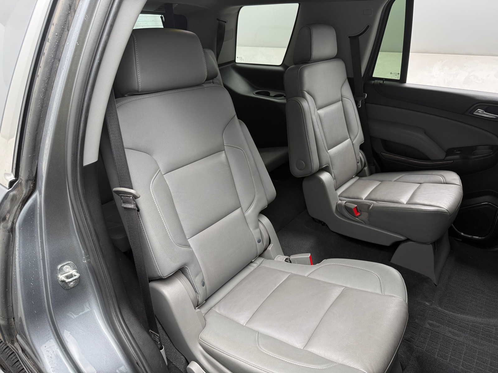 Thumbnail: 2019 Chevrolet Tahoe - 5