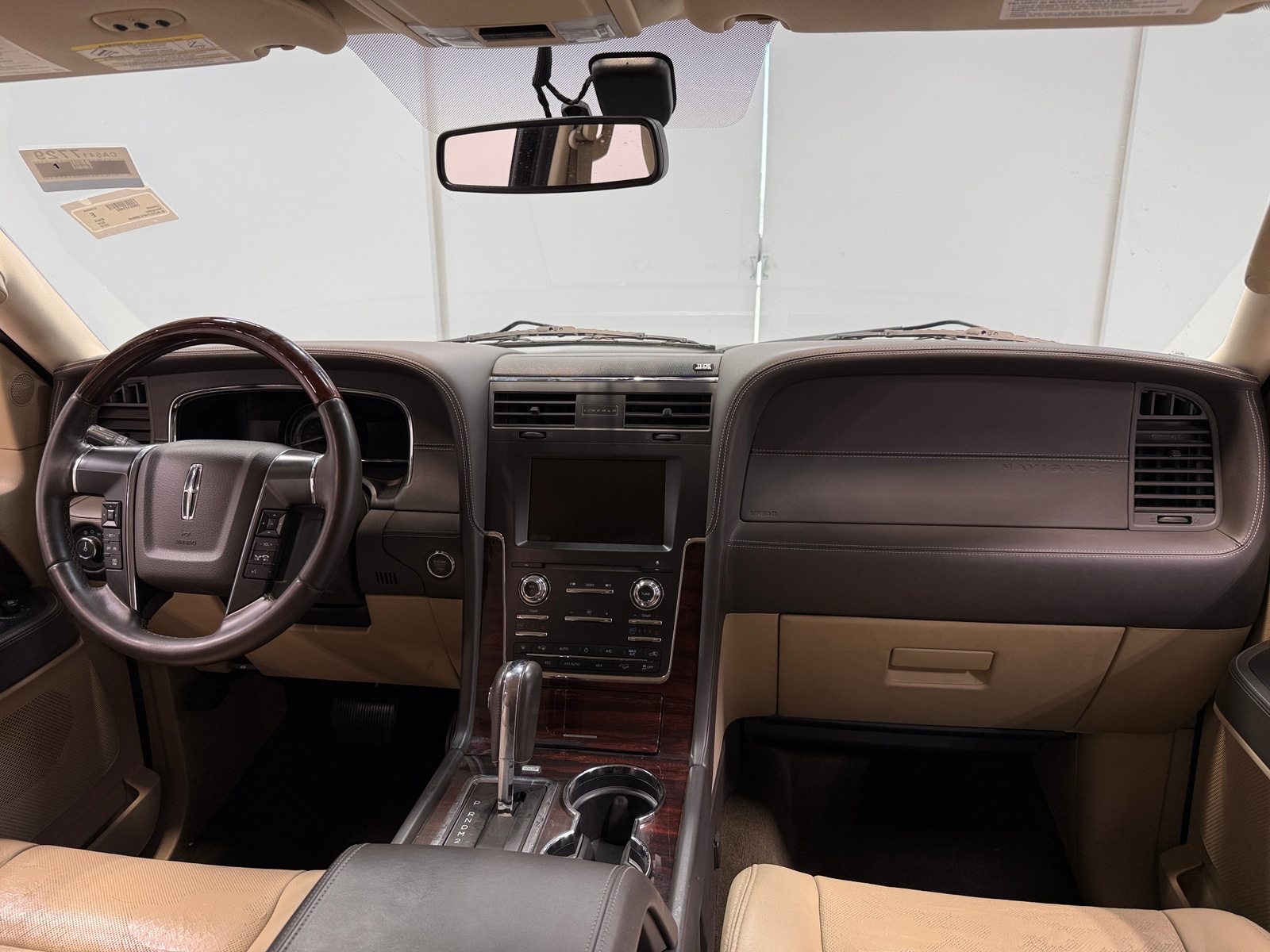 Thumbnail: 2015 Lincoln Navigator - 2