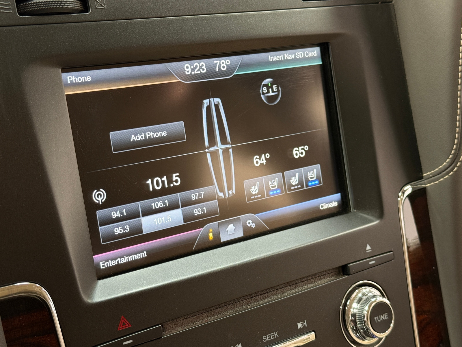 Thumbnail: 2015 Lincoln Navigator - 3