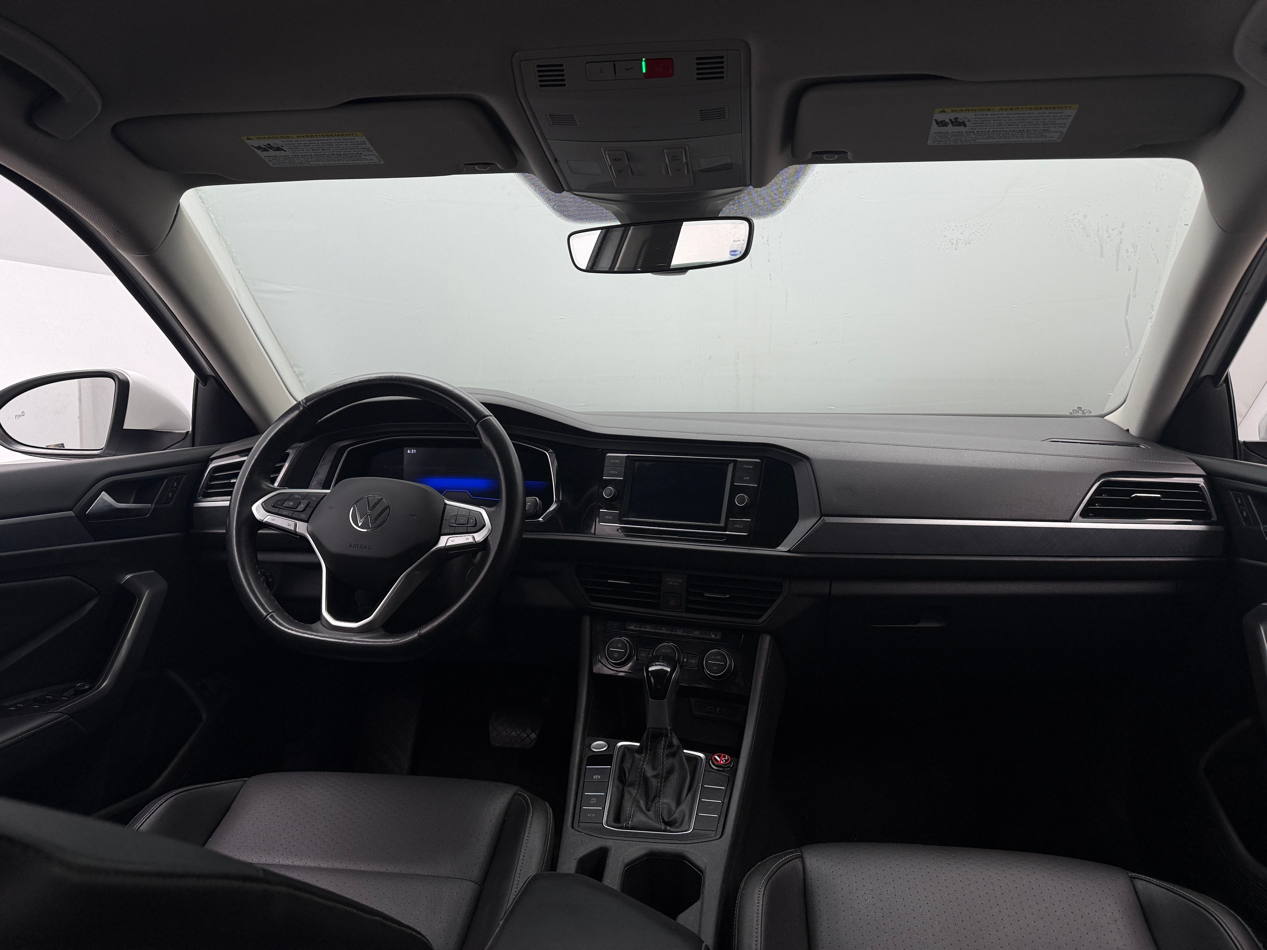 2022 Volkswagen Jetta SE - Photo 5