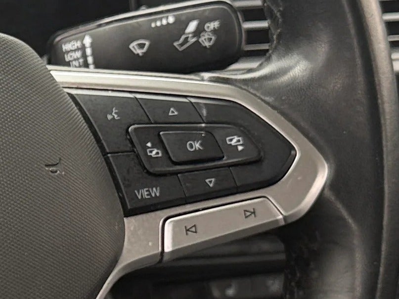 2022 Volkswagen Jetta SE - Photo 16