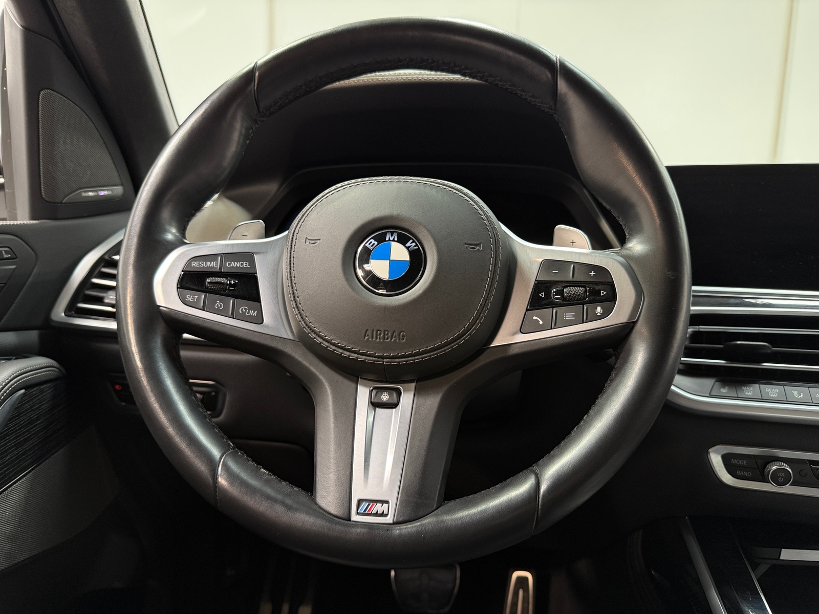 Thumbnail: 2020 BMW X7 - 4