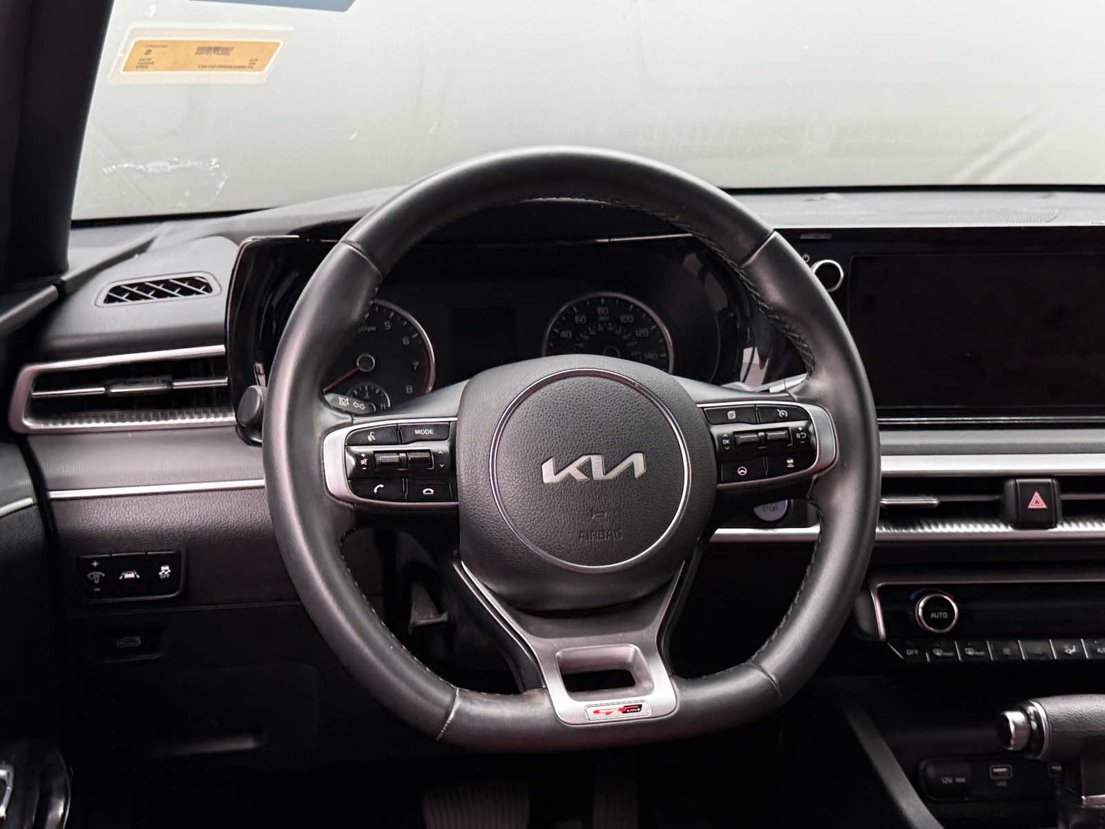 Thumbnail: 2022 Kia K5 - 4