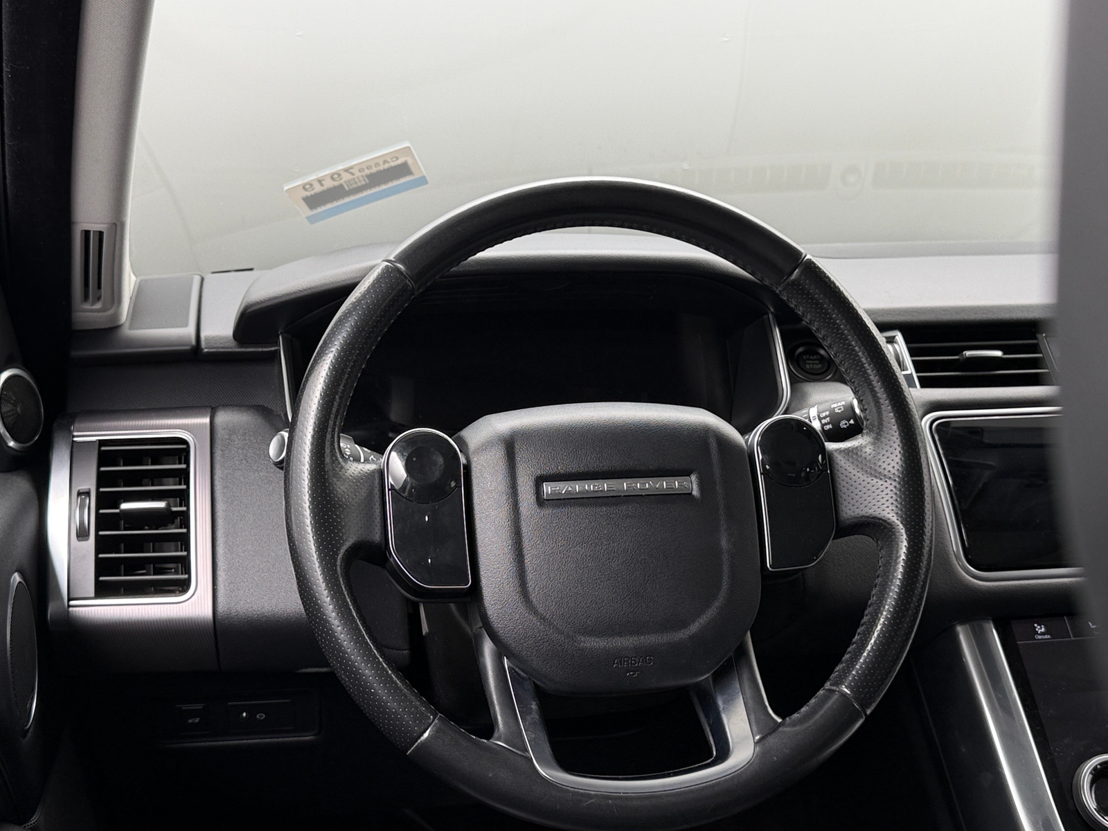 Thumbnail: 2020 Land Rover Range Rover Sport - 4