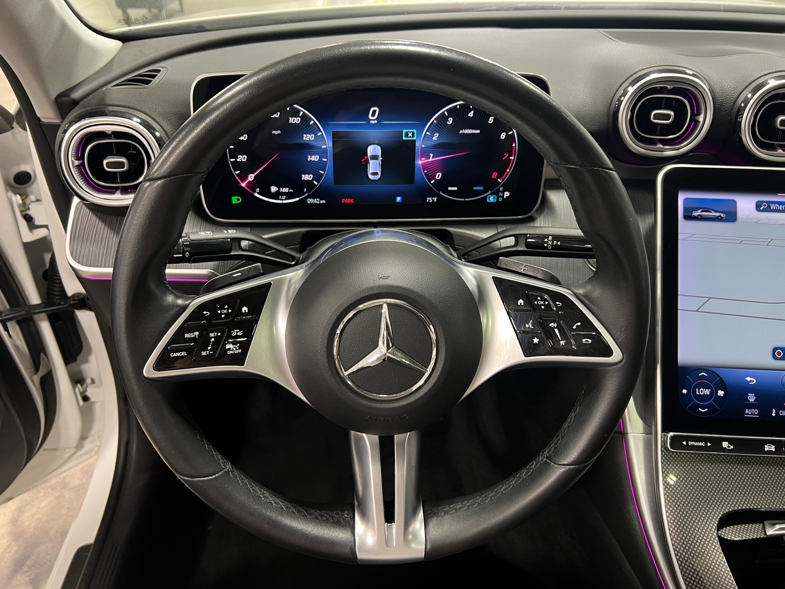 Thumbnail: 2023 Mercedes-Benz C-Class - 4