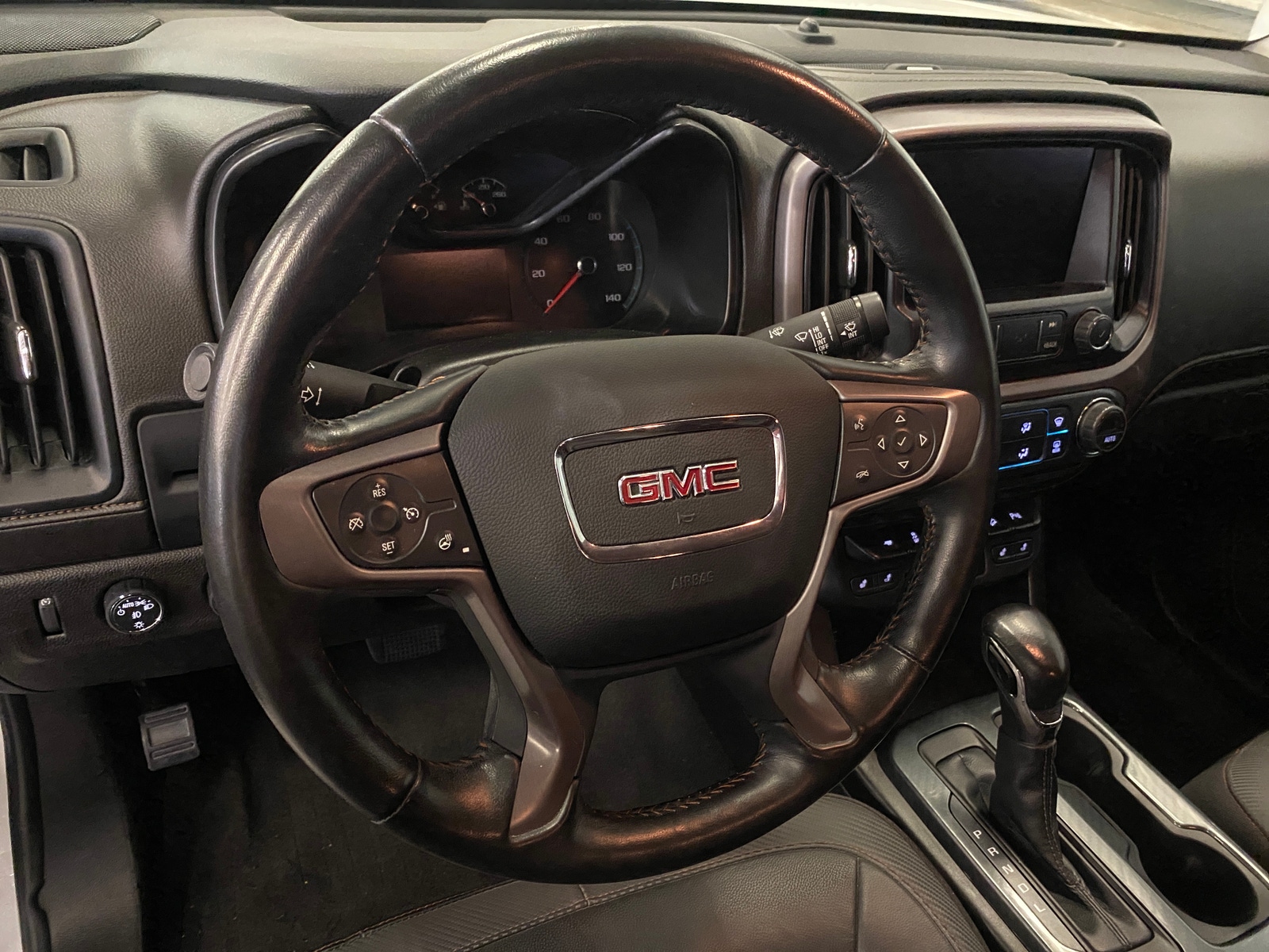 Thumbnail: 2022 GMC Canyon - 4