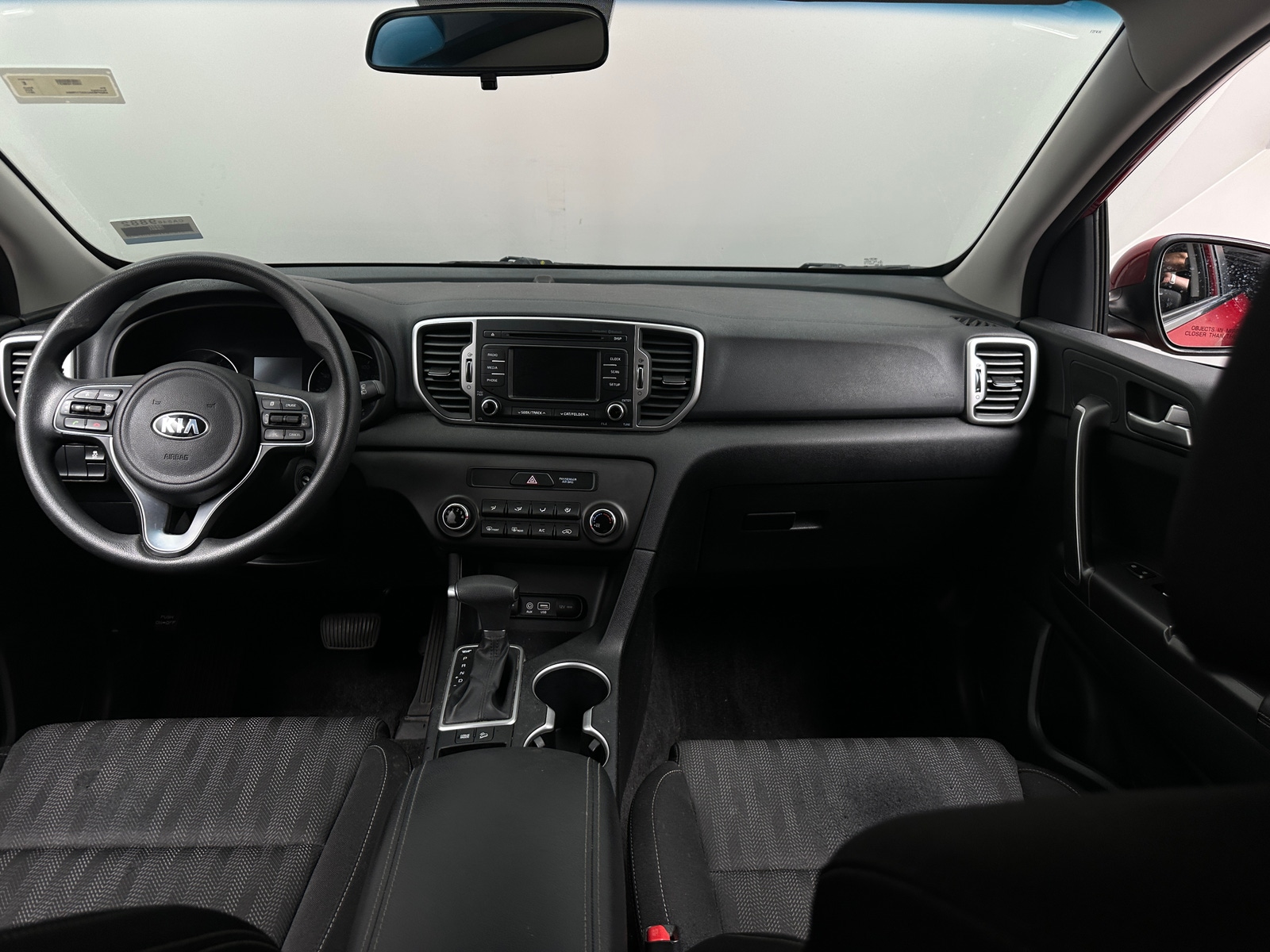 Thumbnail: 2017 Kia Sportage - 3
