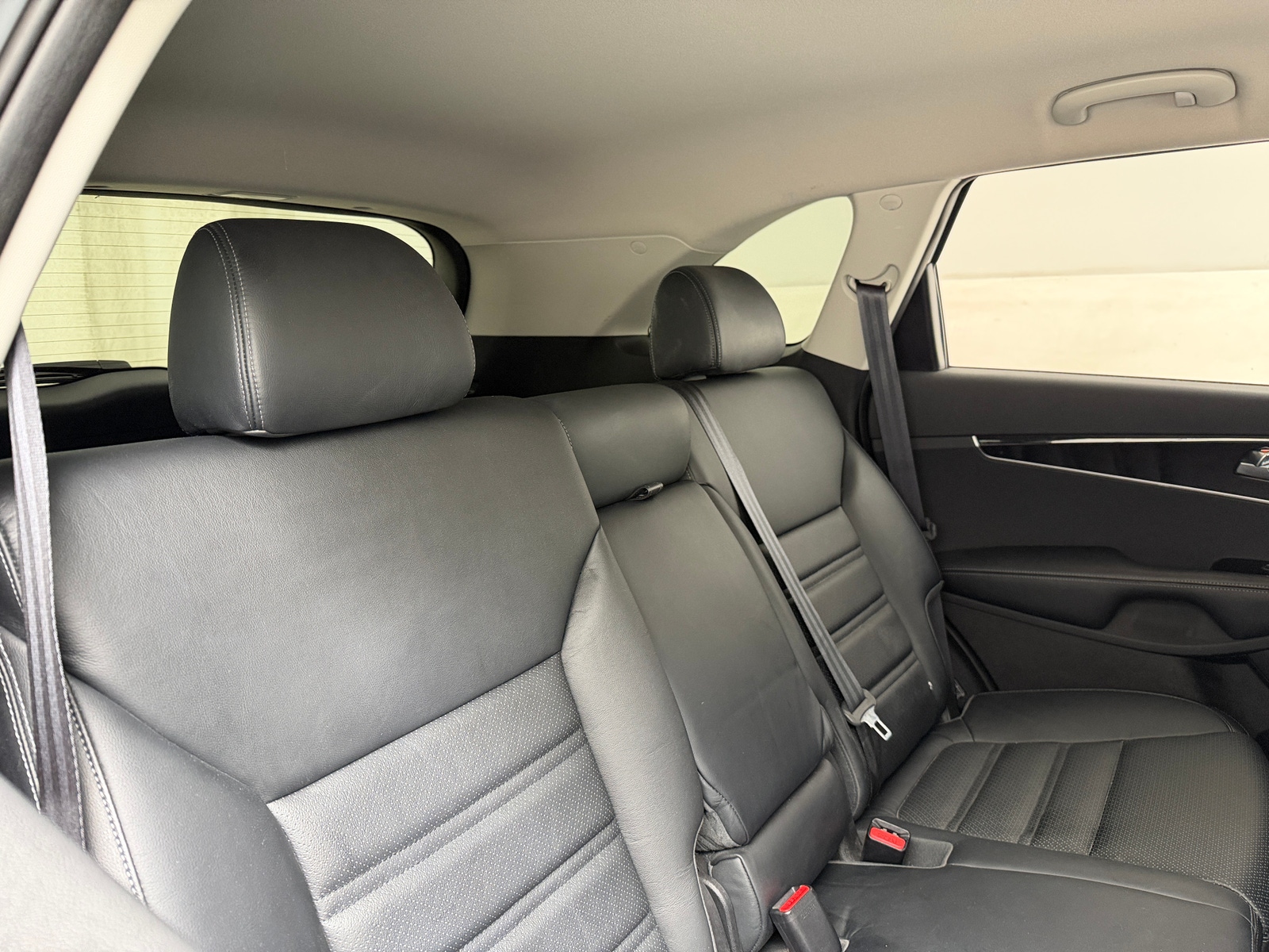Thumbnail: 2016 Kia Sorento - 5