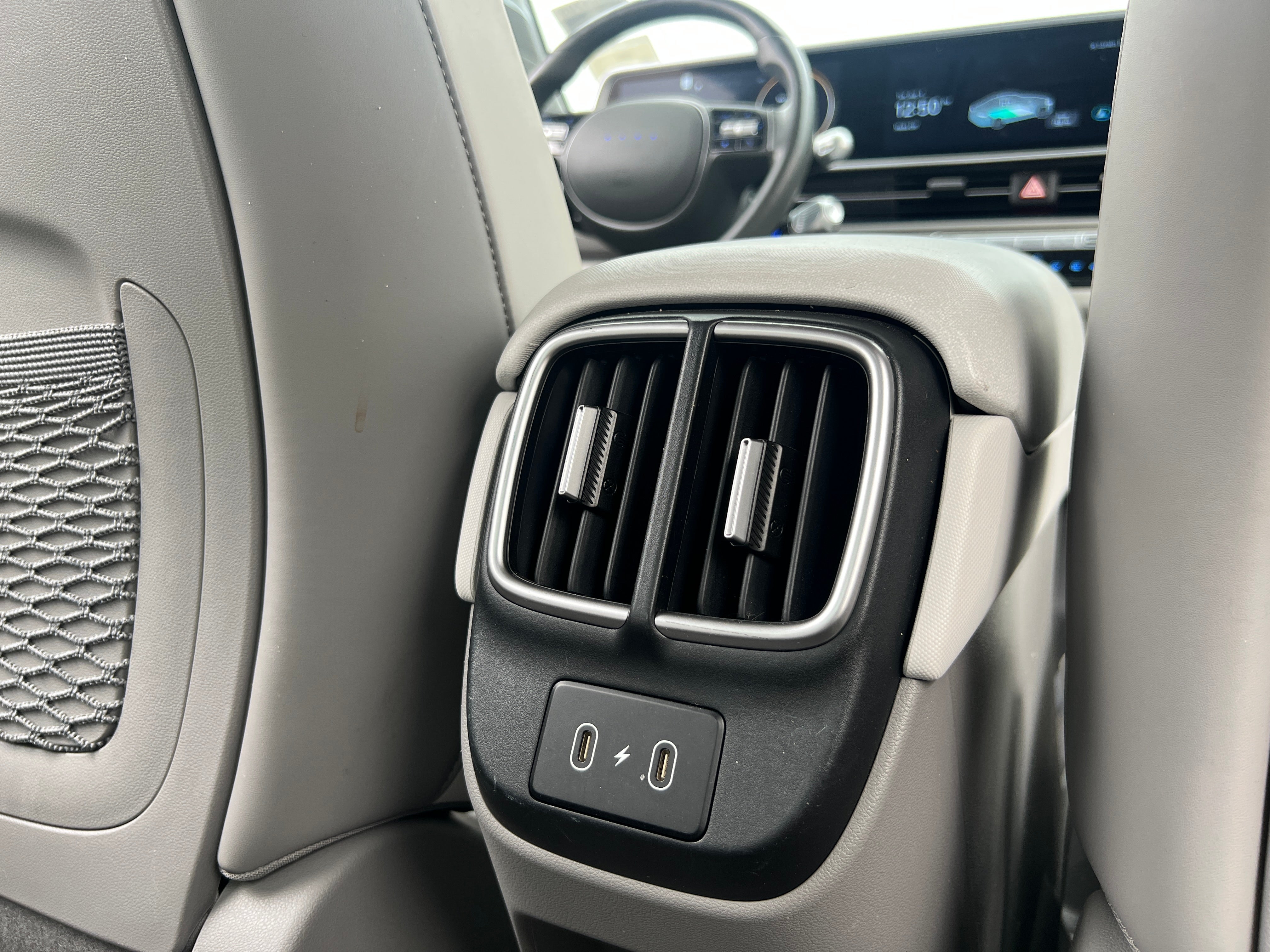 Used 2024 Hyundai IONIQ 6 Limited with VIN KMHM54AC5RA063519 for sale in Oak Creek, WI