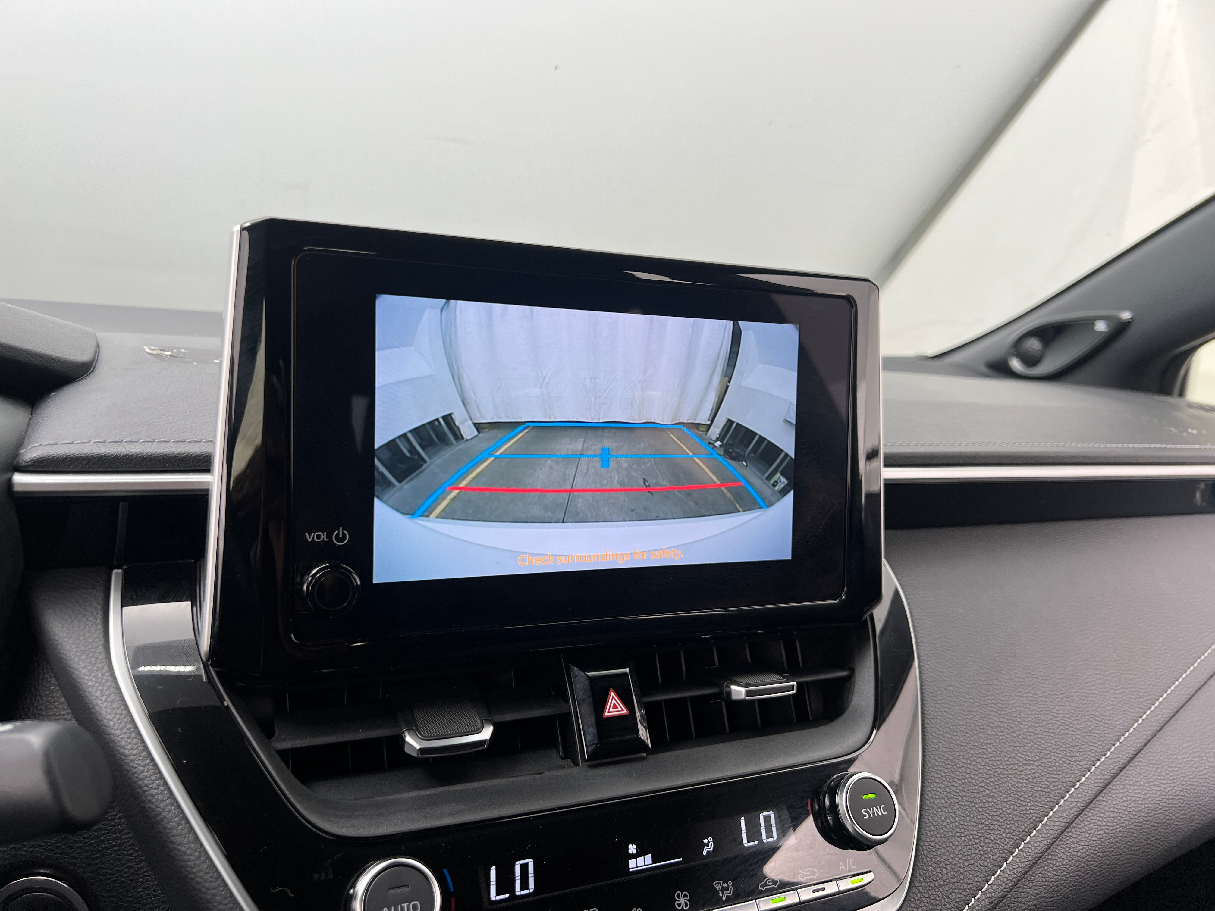 2024 Toyota Corolla Hatchback XSE - Photo 13